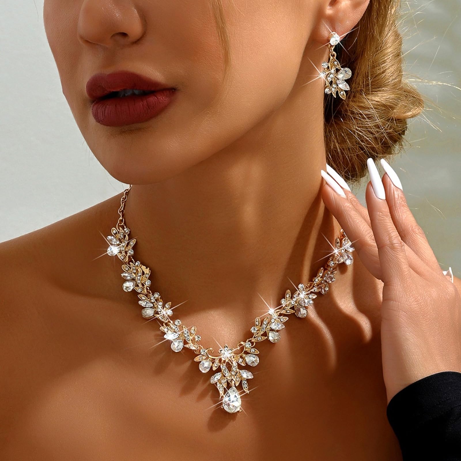 HUASAI Gold Wedding Jewelry Sets for Brides Rhinestone Necklace Earrings Bracelet Set Bridal Costume Jewelry for Women Formal We