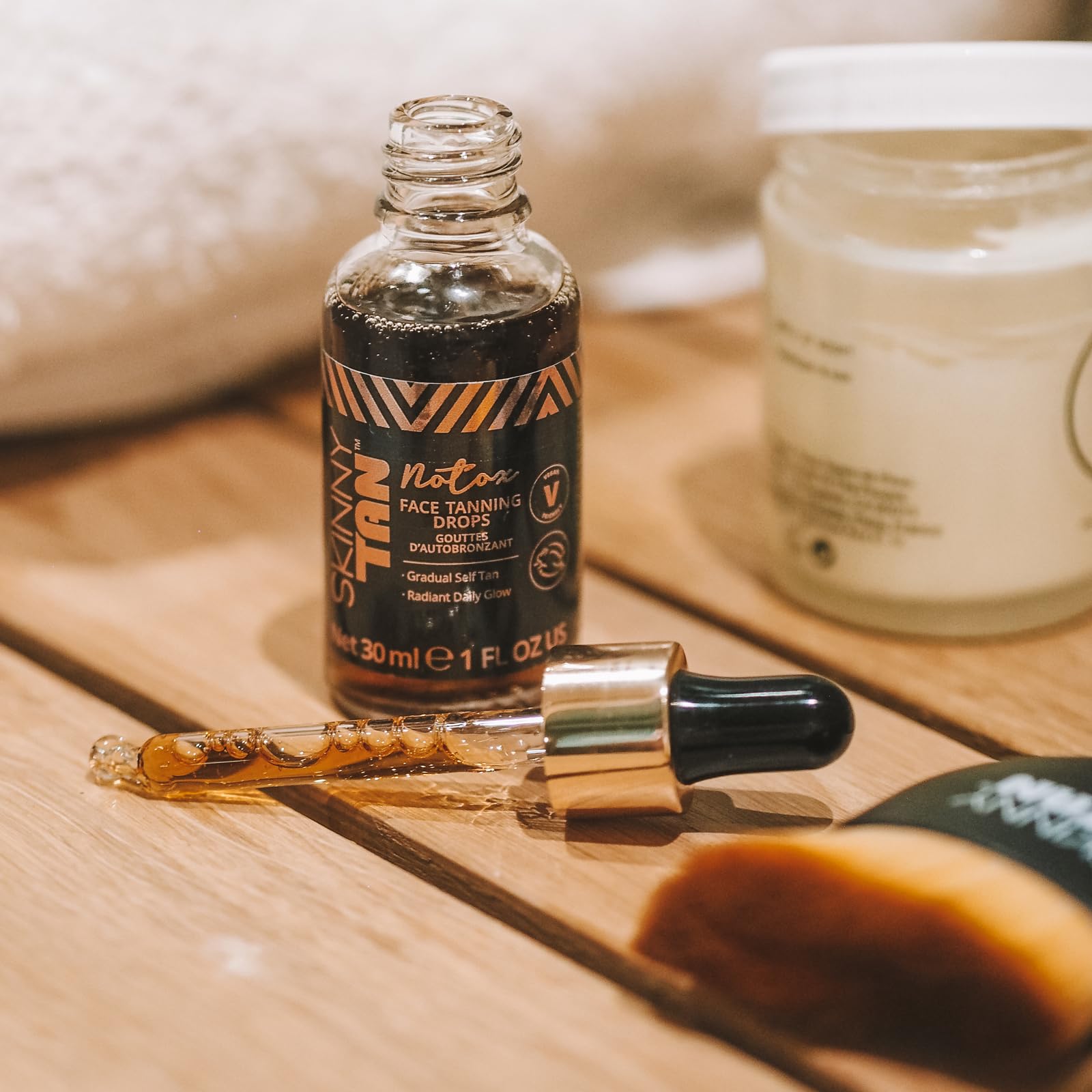 Skinny Tan Notox Face Tanning Drops - Hydrating Serum For Face With Vegan Collagen, Guarana, Aloe Vera - Reduces Appearance Of I