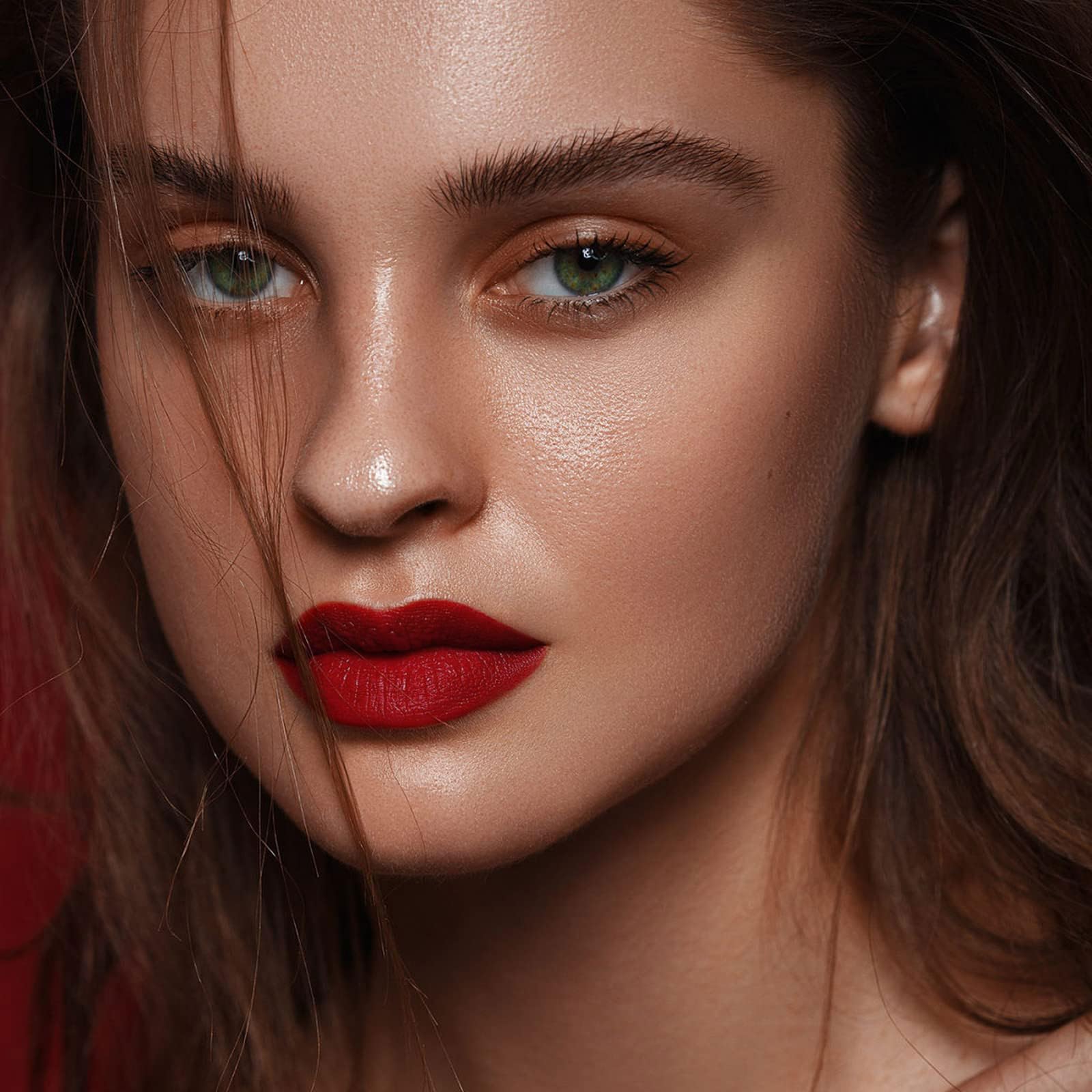 Maki Yika Red Lipstick For Women Color Stay Long Lasting Lipsticks, No Smudge Matte Liquid Lipstick Transferproof Cruelty-Free L