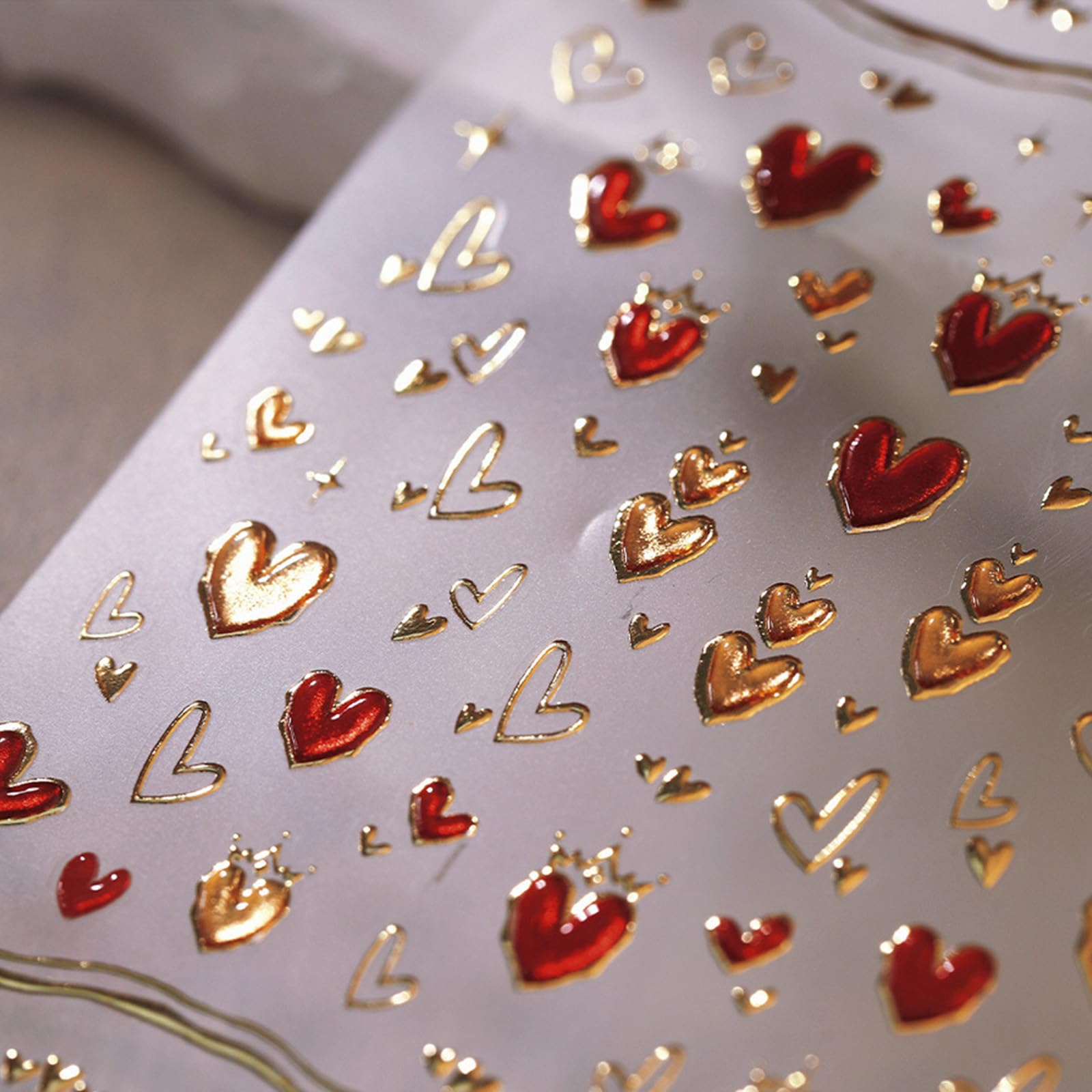 Valentine's Day Nail Art Stickers Decals Romantic Golden Red Heart Nail Stickers Exquisite Red Heart Design Valentine's Day 5D E