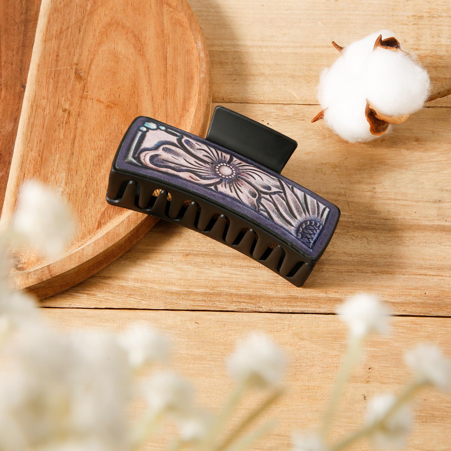 2pcs Western Leather Hair Claw Clips, Square Claw Clips with 2 Patterns Large Aesthetic Claw Hairpins Cowhide Hair Accessories f