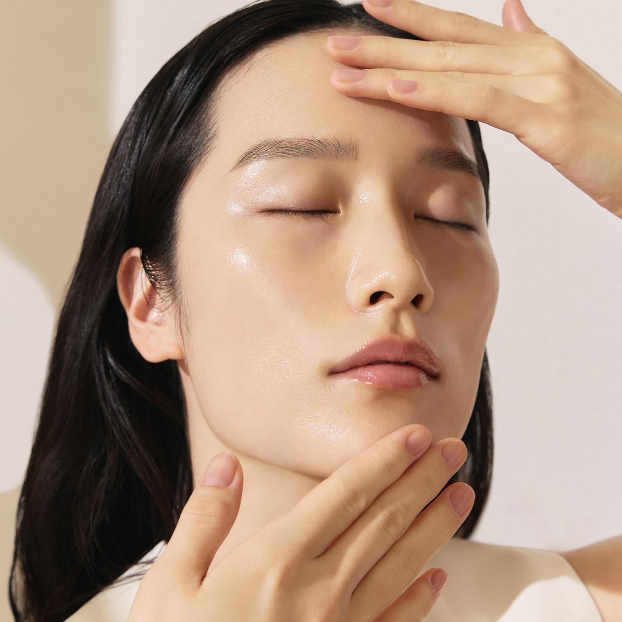 Sulwhasoo First Care Activating Serum - Skin Barrier Strengthening Anti-Aging Face Serum, Visibly Plumps & Hydrates, Visibly Red