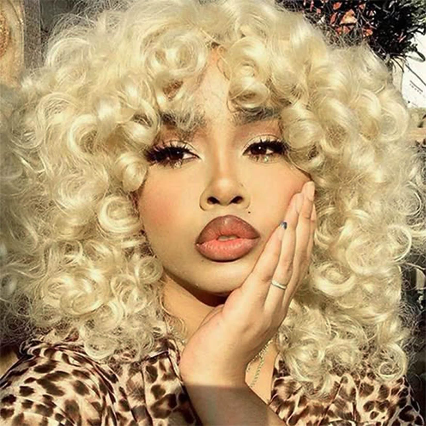andromeda Blonde Curly Wigs for Black Women Soft Short Loose Curly Wig wiht Bangs Synthetic Kinky Hair Curly African American Co