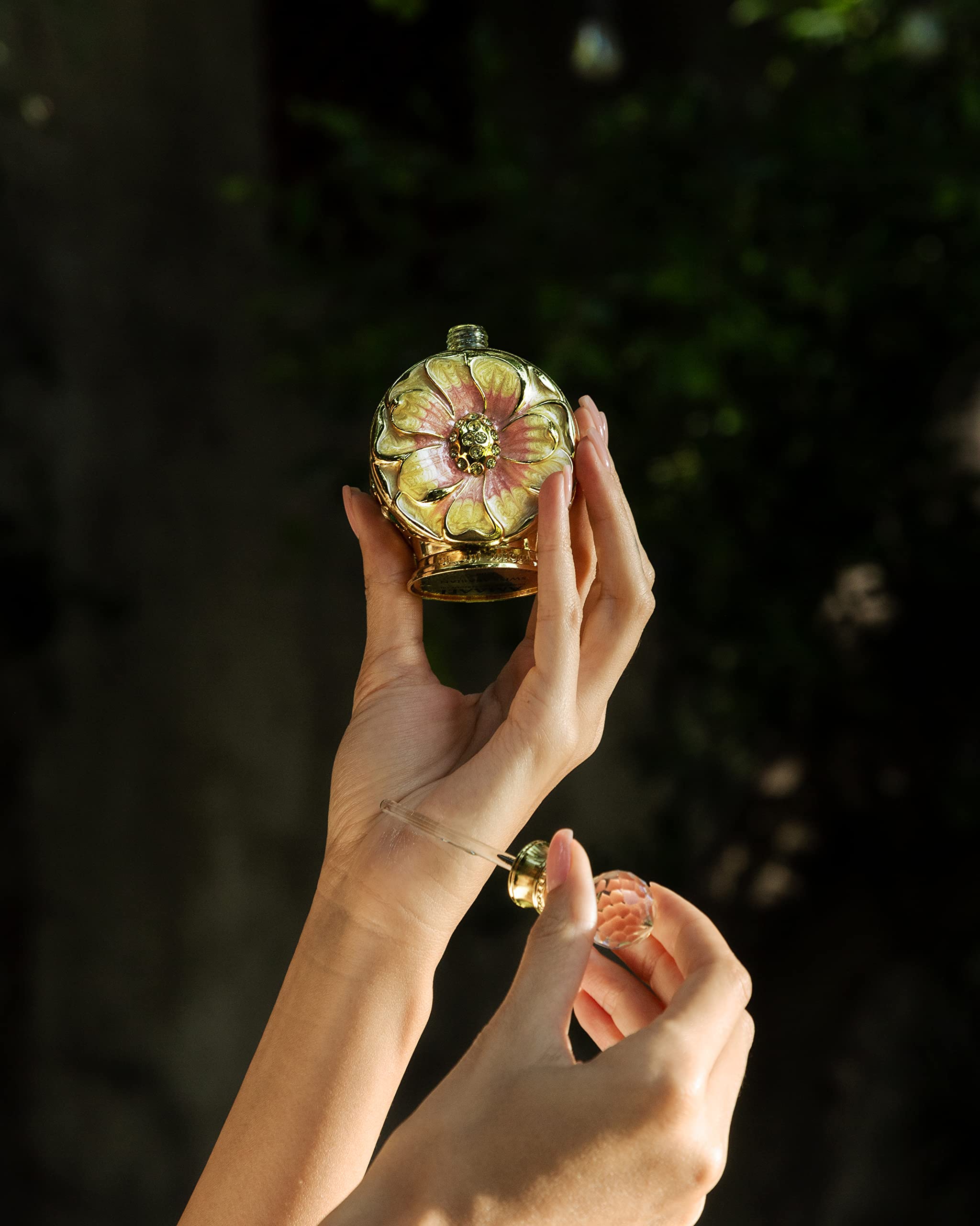 Swiss Arabian Amaali - Luxury Products From Dubai - Long Lasting And Addictive Personal Perfume Oil Fragrance - A Seductive Sign