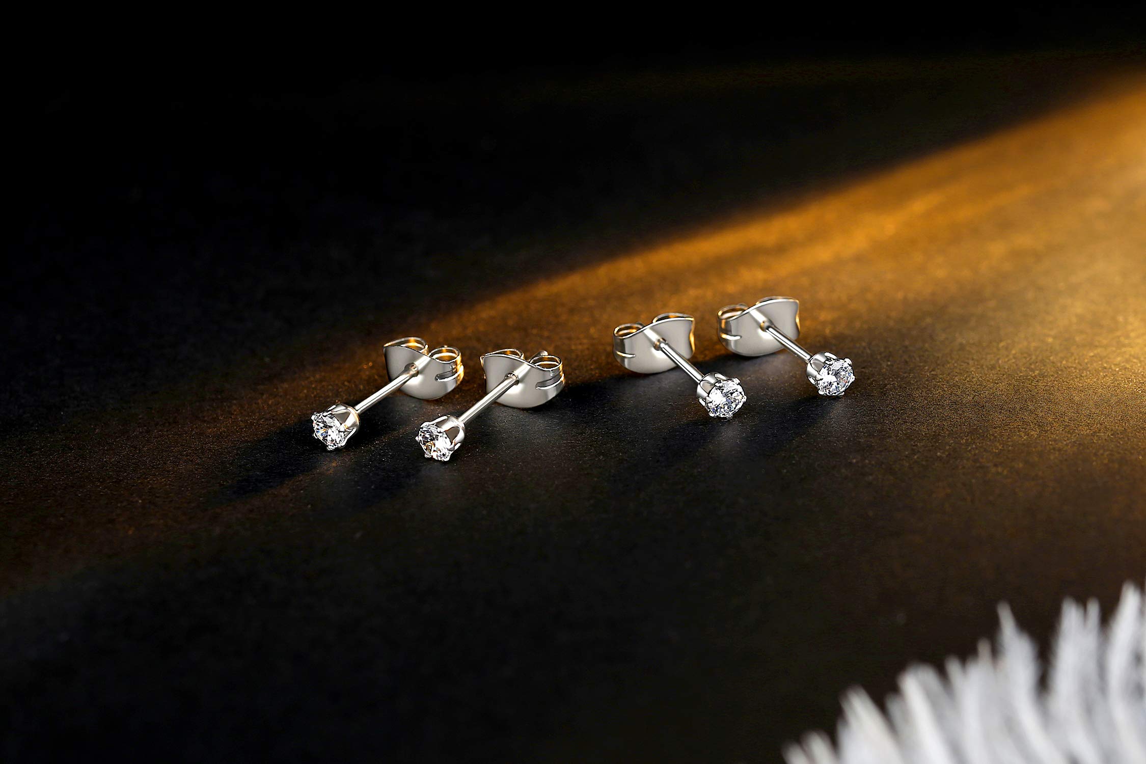 FOSIR 10 Pairs 3mm Tiny Women 's Stainless Steel Round Clear Cubic Zirconia Stud Earrings (Surgical Steel)