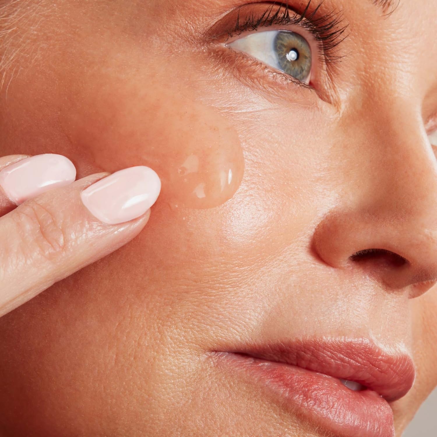NuFACE Aqua Gel Activator - Microcurrent Conductive Gel & Activator Powered by IonPlex & Hyaluronic Acid to Enhance Results of N