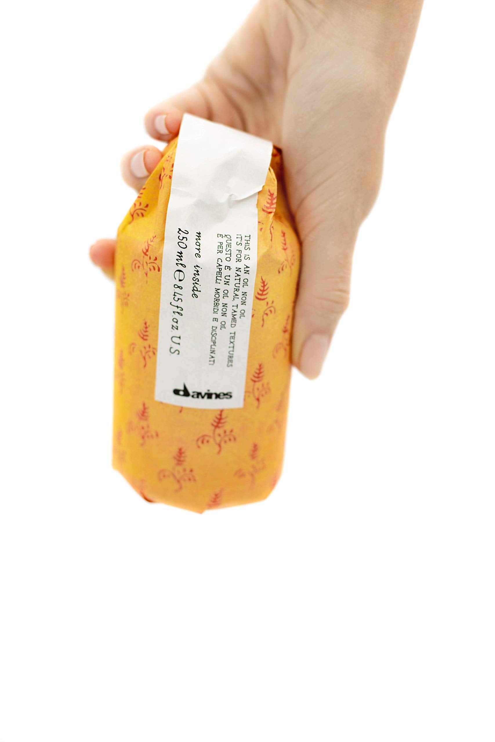 Davines This Is An Oil Non Oil, For Natural Look With Hydrated Texture, Smooth Frizz Without Residue, 8.45 Fl. Oz.
