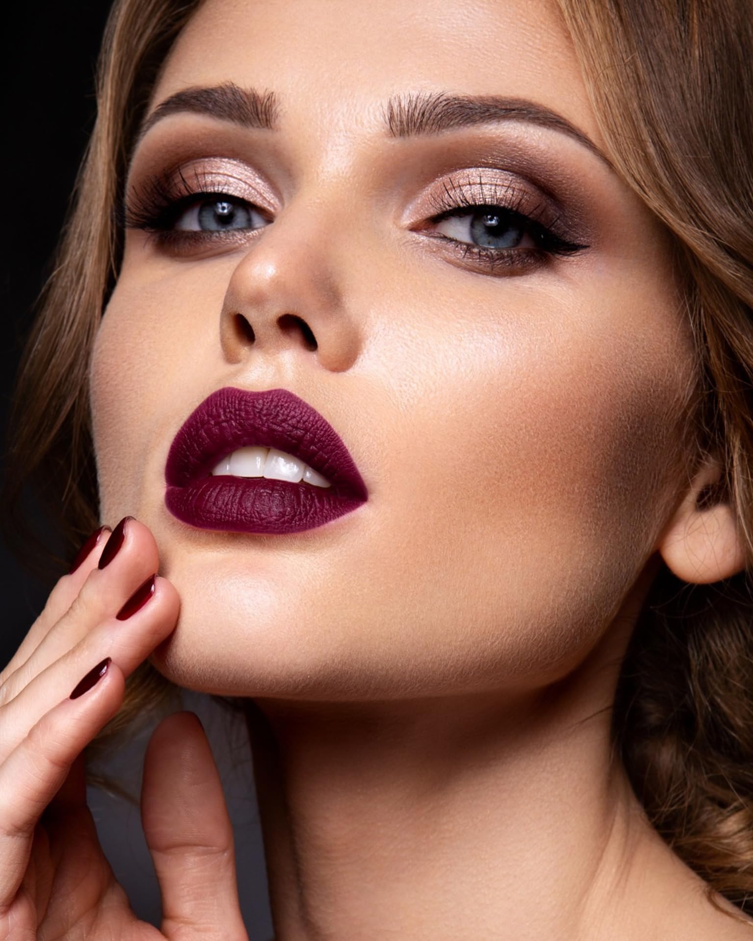 Maki Yika Pink Lipstick For Women Long Lasting Smudge Proof, In Charge