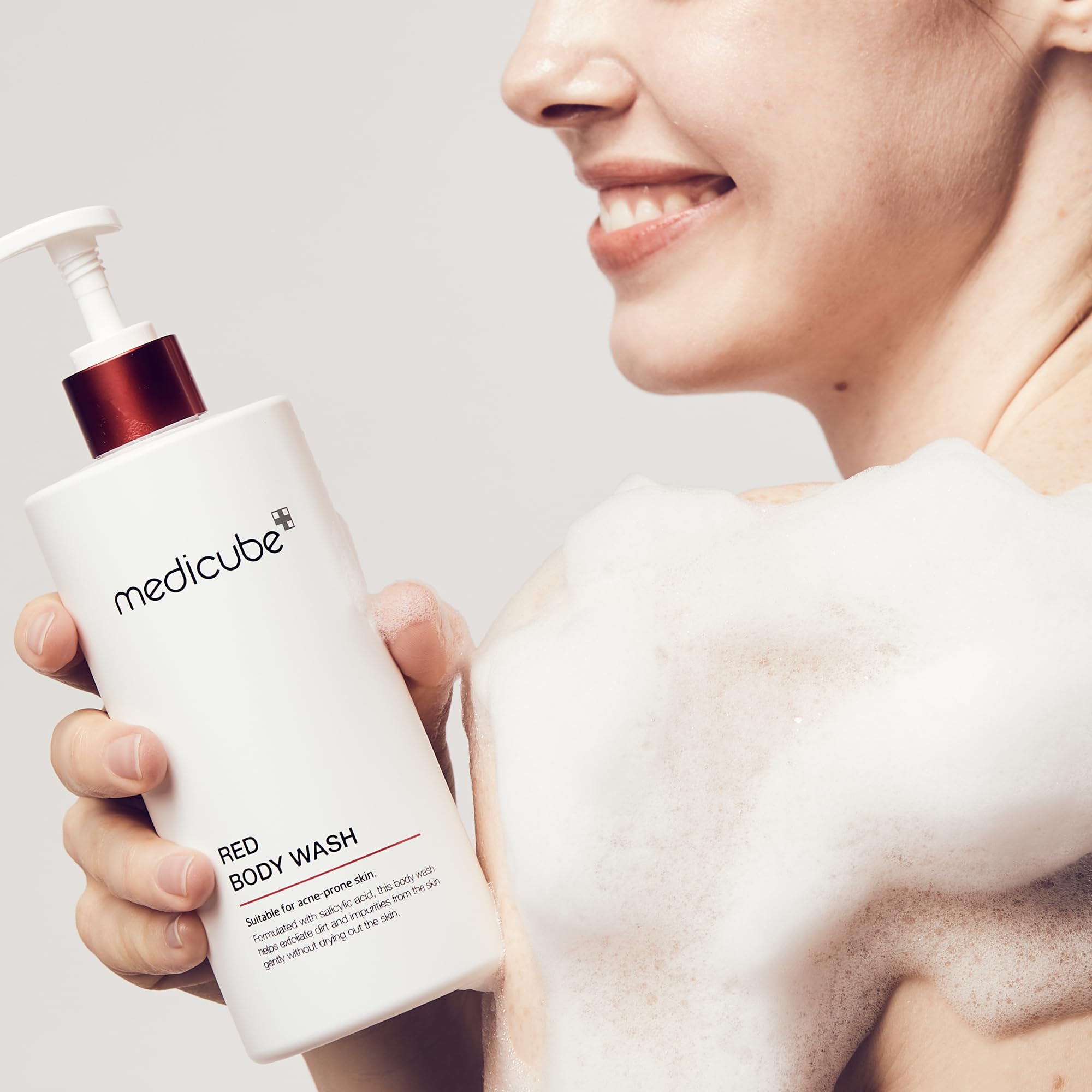 Medicube Red Acne Body Wash 14.52 Fl.Oz I Low Ph And Hydrating Cleanser With Salicylic Acid, Lactic Acid, Niacinamide And Hyalur