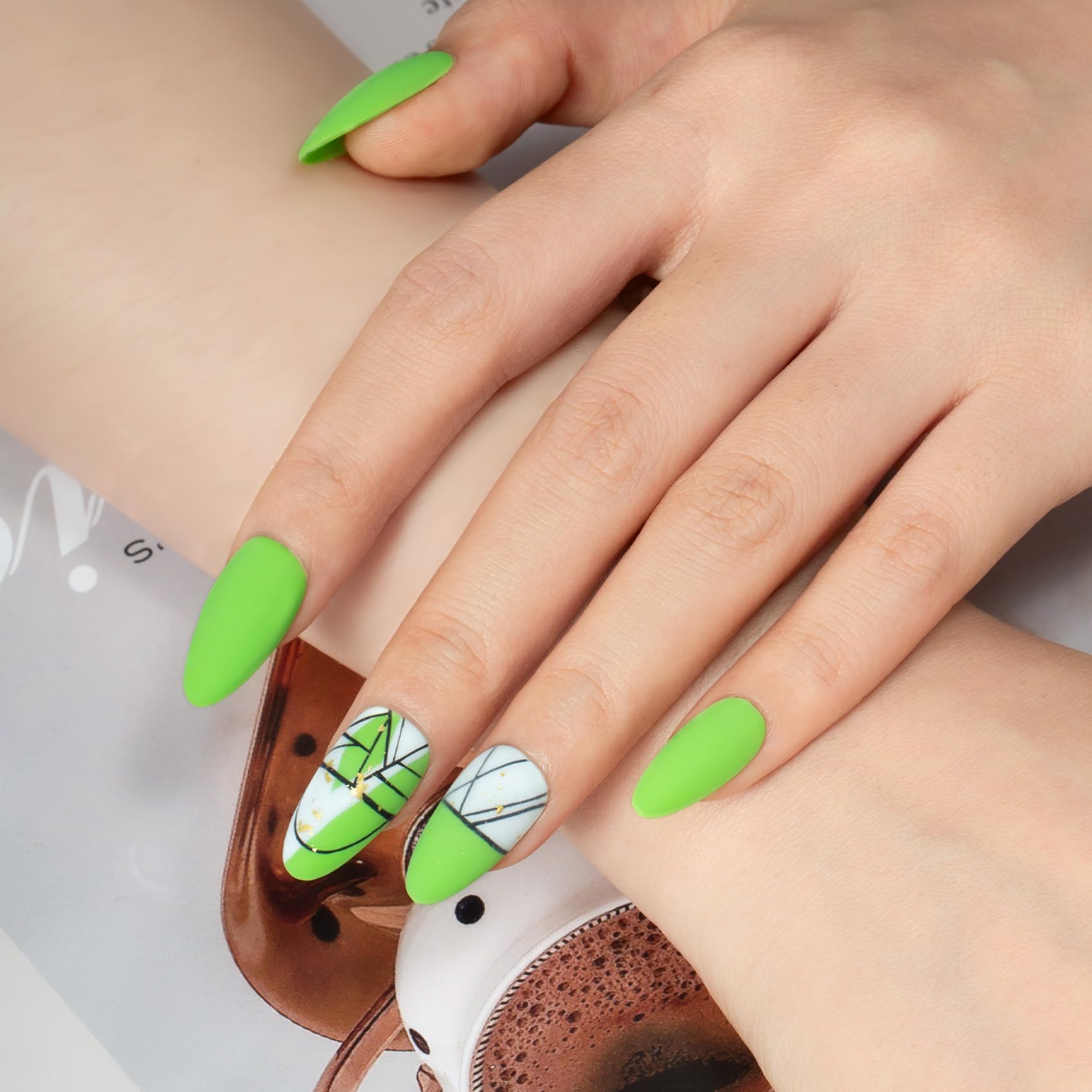 Maychao 15Ml Gel Nail Polish 1Pc Apple Green Gel Polish Soak Off Uv Led Nail Polish Nail Art Starter Manicure Salon Diy At Home,