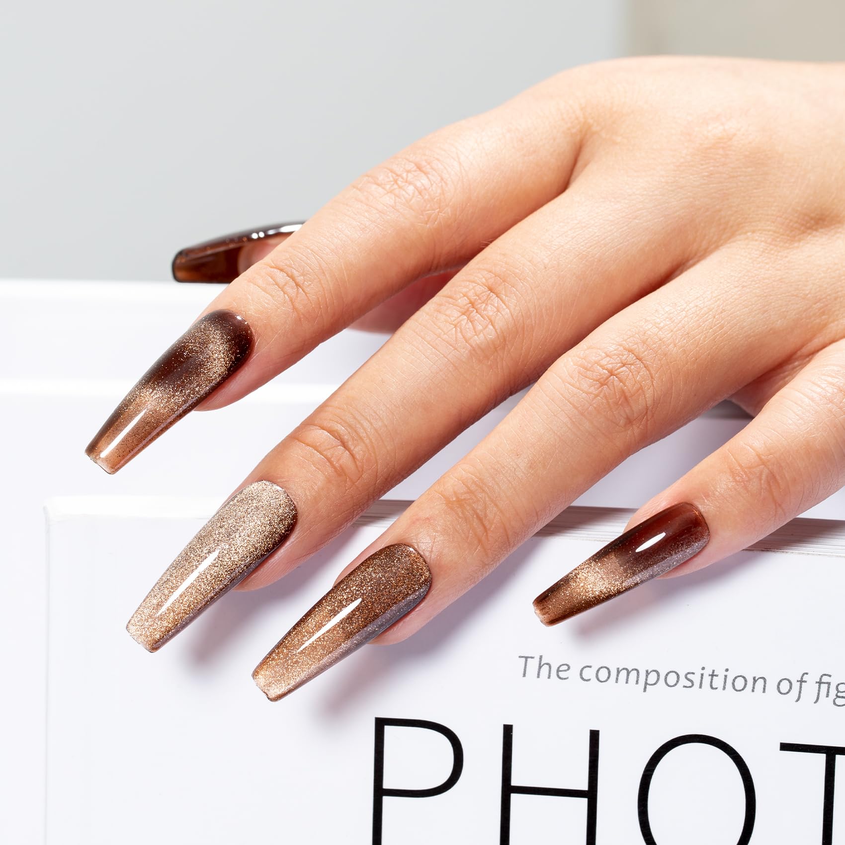 Maychao 15Ml Cat Eye Gel Nail Polish 1Pc Brown Black Gel Polish With Magnet Soak Off Holographic Magnetic Nail Polish For Nail A