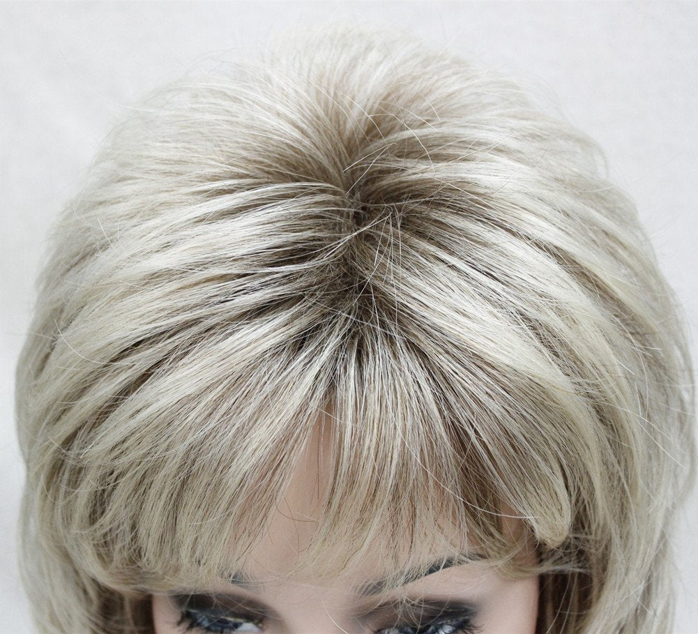 Lydell Long Soft Shaggy Layered Blonde Ombre Classic Cap Full Synthetic Wigs (R10/26 2 Toned Blonde)