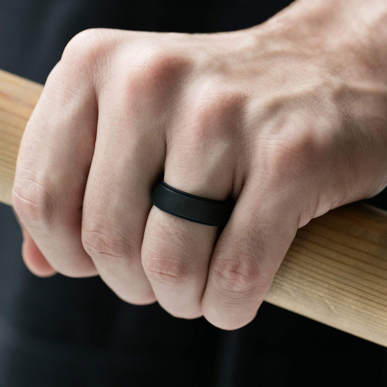 ROQ Silicone Rings, Breathable Silicone Rubber Wedding Ring Band for Men with Comfort-Fit Design, 8mm Step Edge, 4 Pack, Silicon