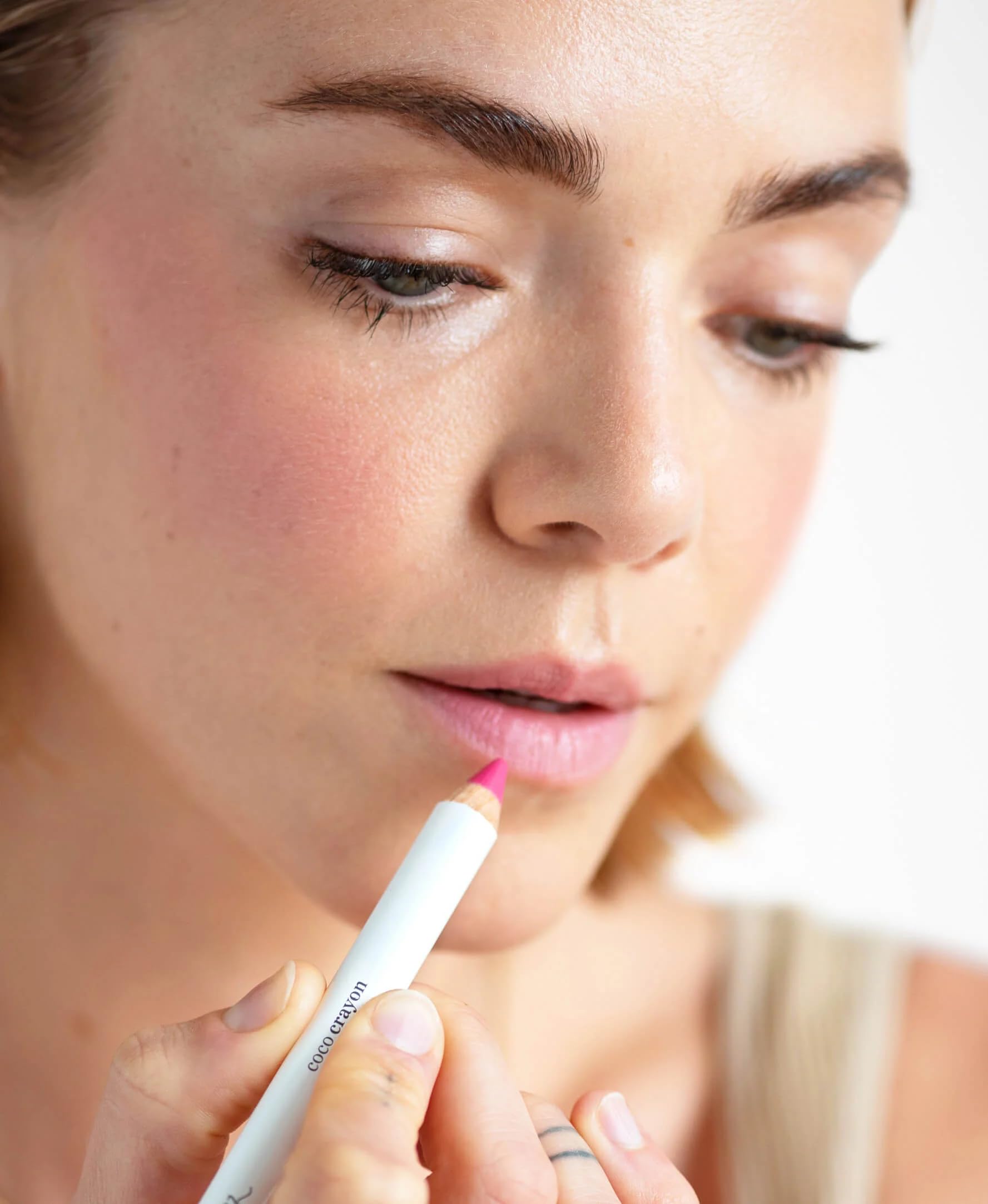 Ere Perez - Natural Coco Crayon Hydrating Lip Color | Vegan, Cruelty-Free, Clean Beauty (Babe, 0.01 oz | 3 g)
