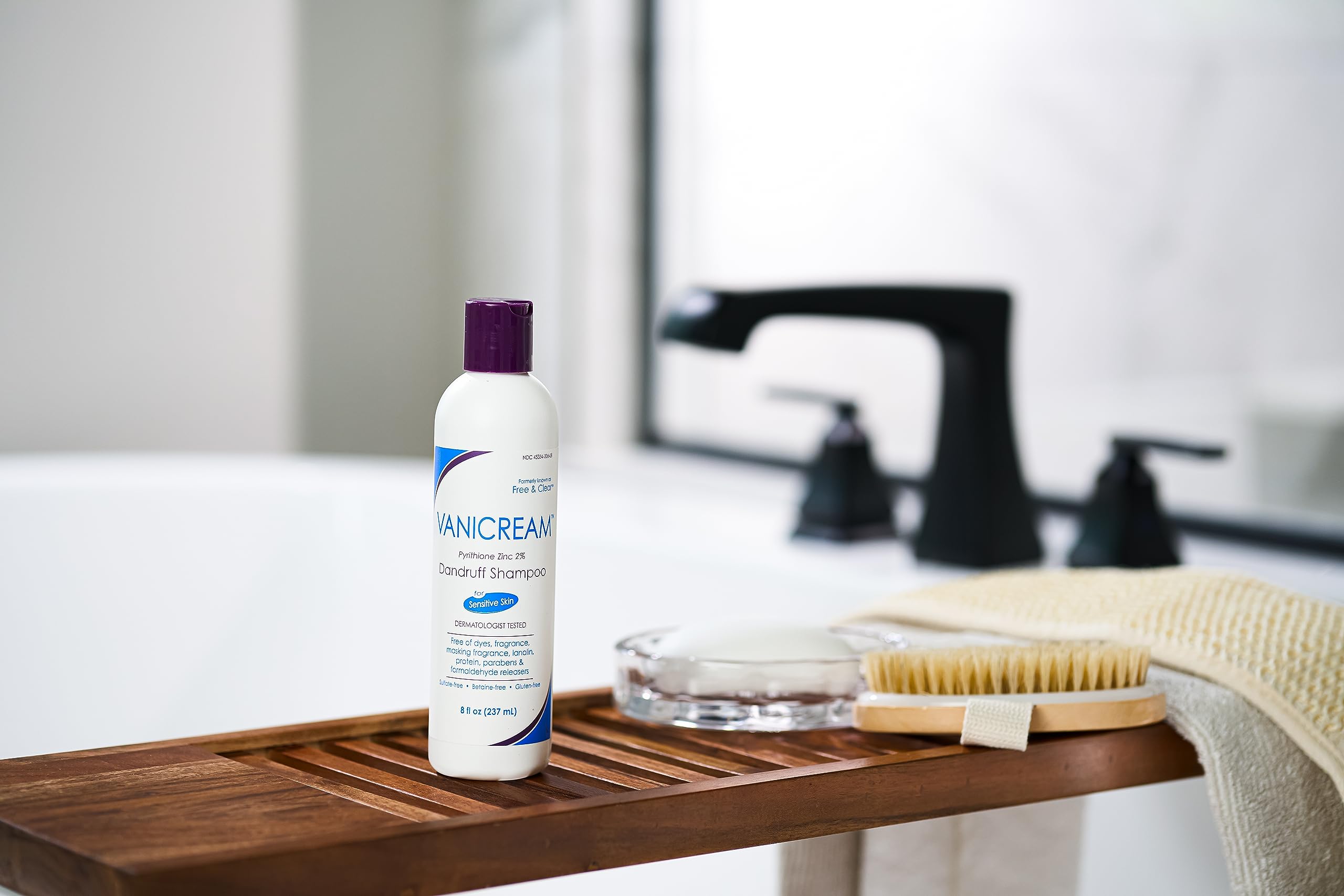 Vanicream Dandruff Shampoo - Ph Balanced Mild Formula Effective For All Hair Types And Sensitive Scalps - Free Of Fragrance, Lan