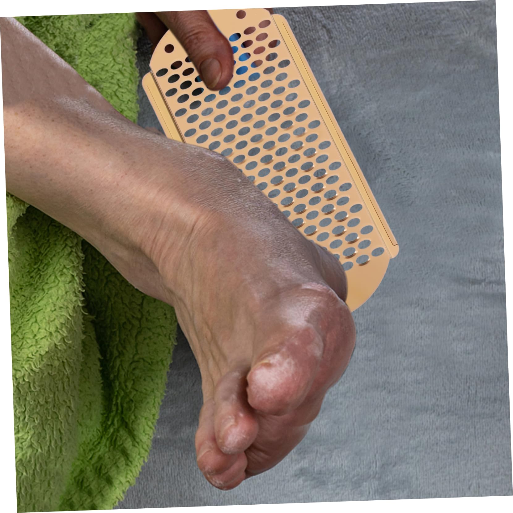 Mobestech 3pcs Pumice Stone Scrapper Pedicure Tools for Feet Foot File Remover Foot Grater Foot Dead Skin Remover File Foot Rasp