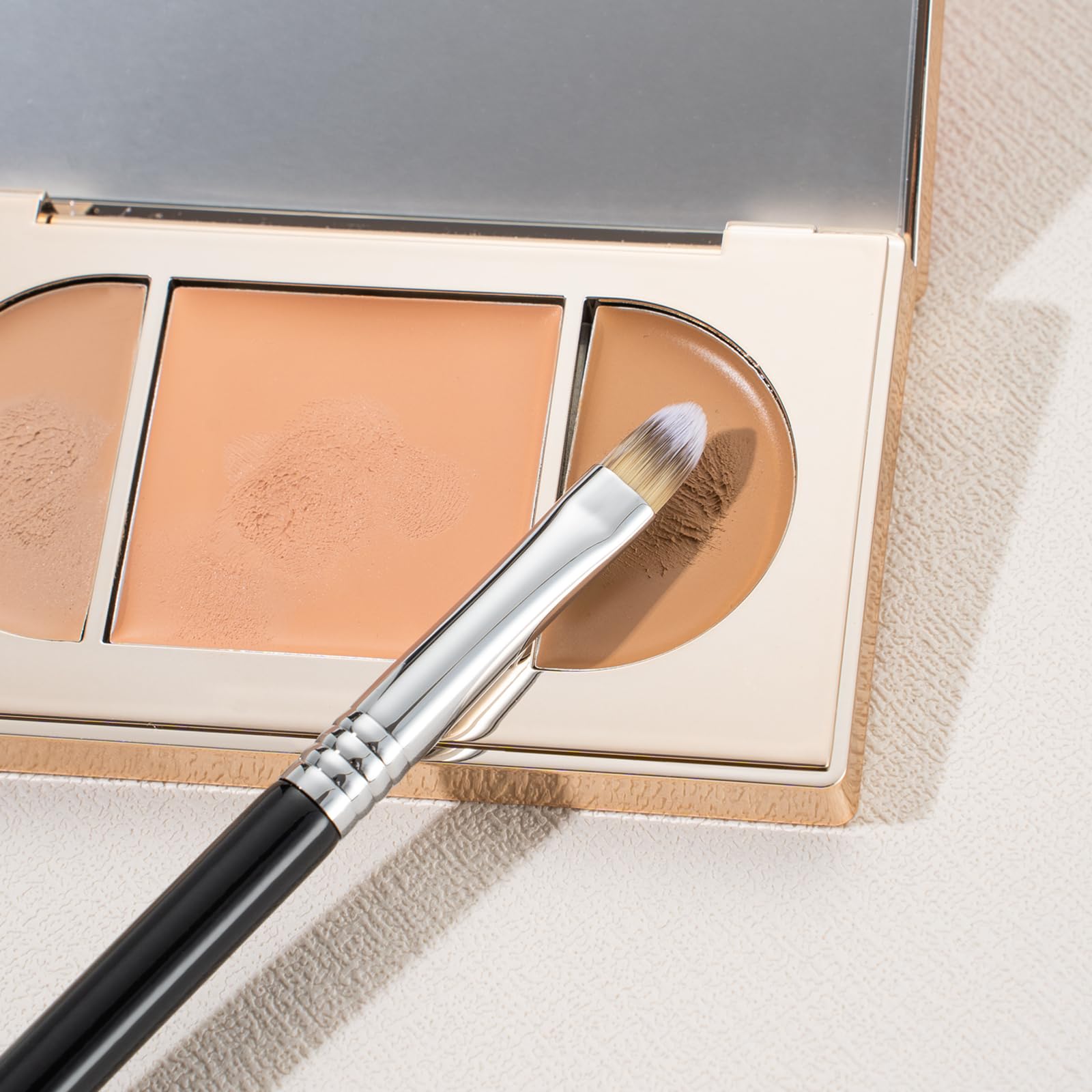 ENZO KEN Concealer Brush Under Eye, Small Flat Concealer Brush, Small Makeup Brushes, Under Eye Concealer Brushes, Under Eye Bru