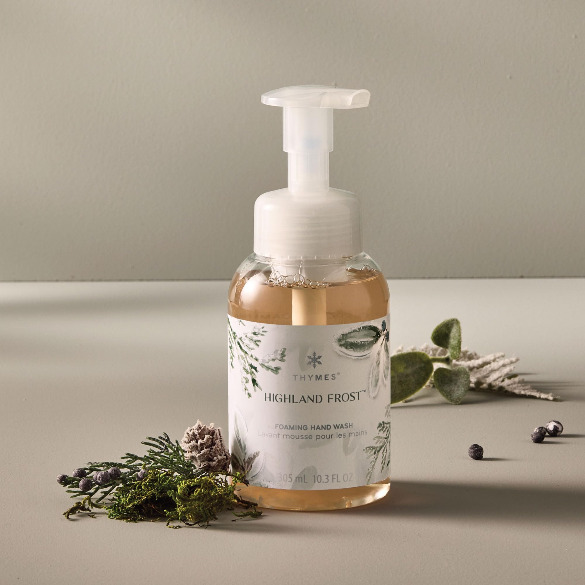 Thymes Foaming Hand Wash with Aloe & Glycerin - Foaming Hand Soap with Pump - Kitchen or Bathroom Decor - Holiday Soap with Note