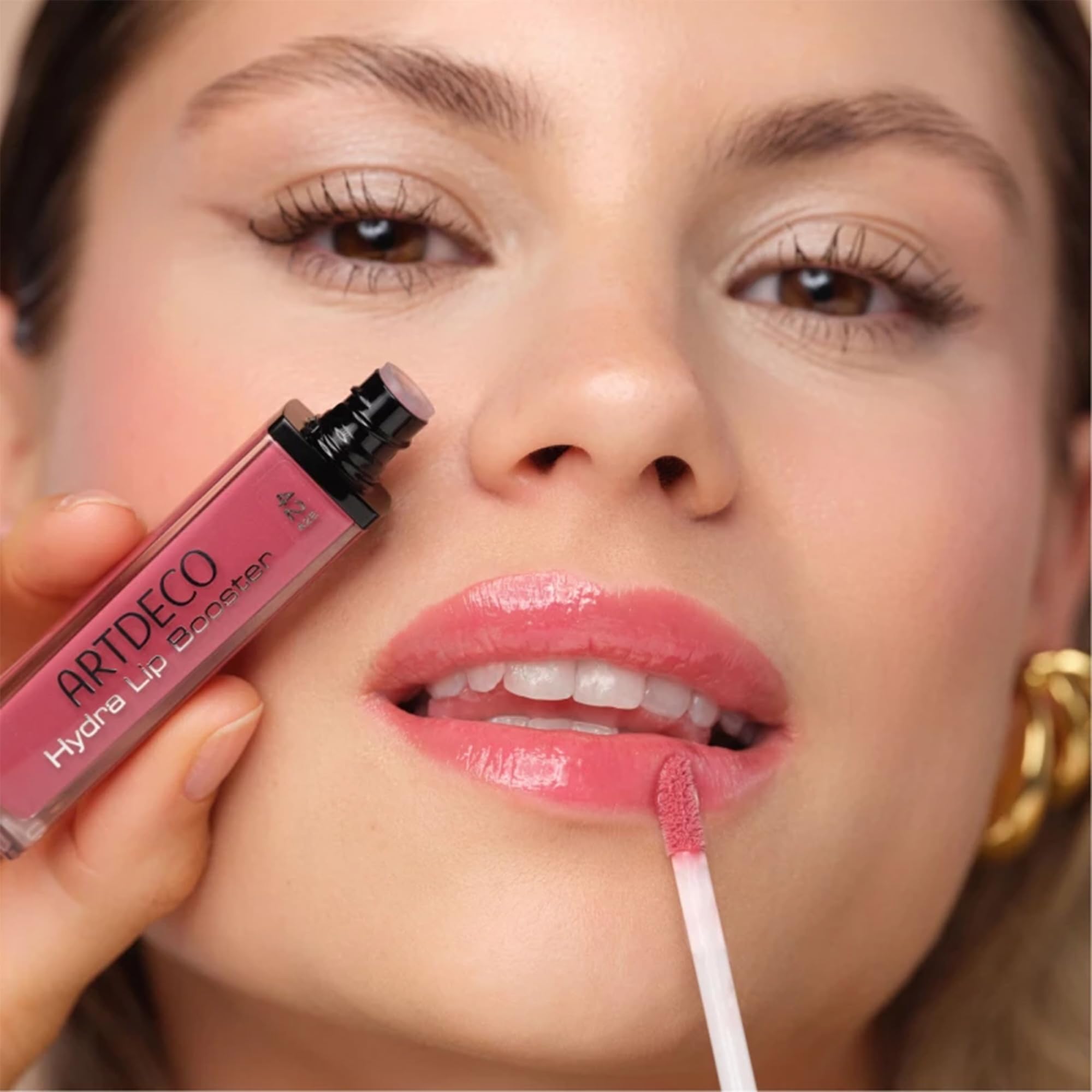 ARTDECO Hydra Lip Booster - Translucent Papaya - Hydrating Lip Gloss with Boosting Effect - Hint of Color & Beautiful Shine - No