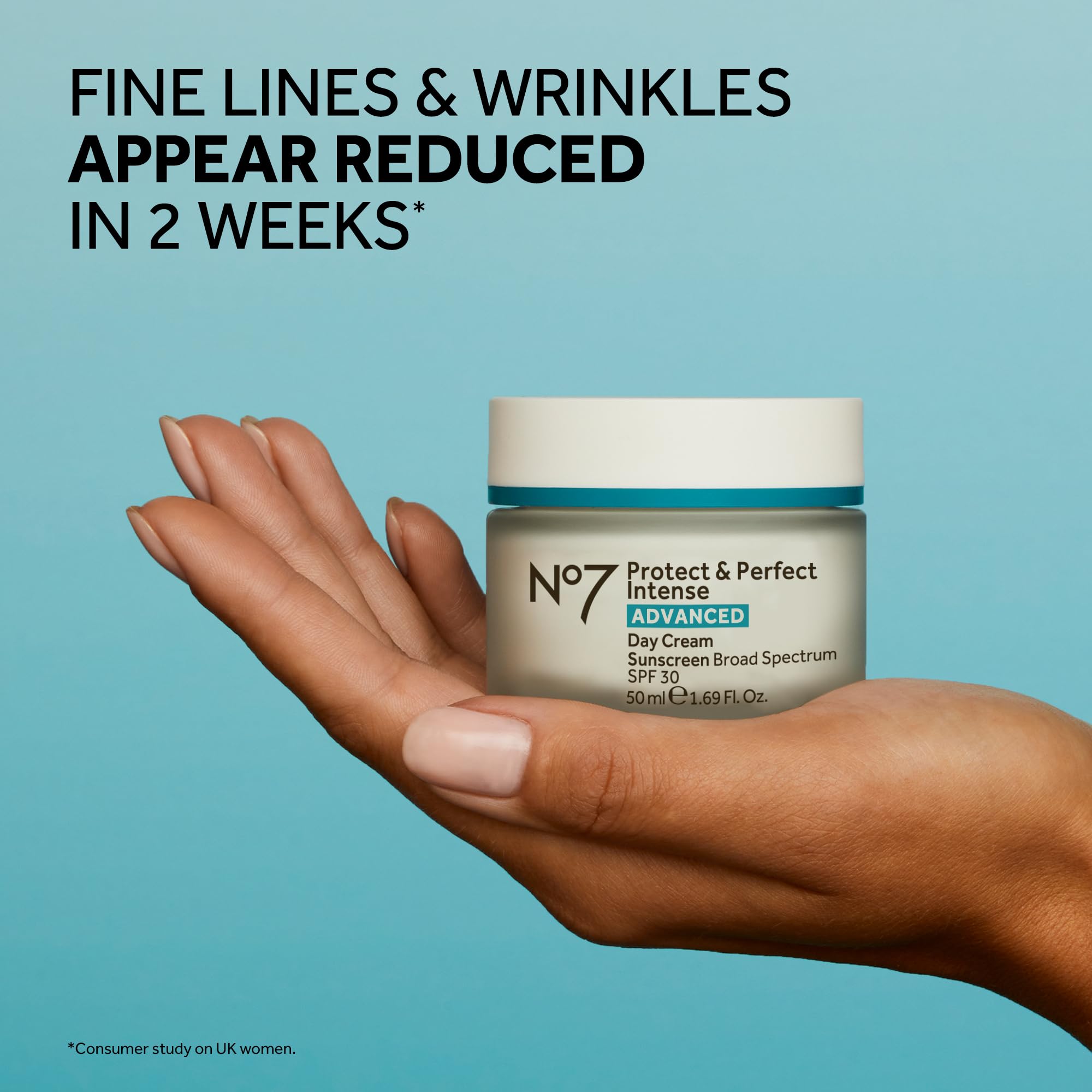 No7 Protect & Perfect Intense Advanced Day Cream SPF 30 - Anti-Aging Facial Moisturizer with Anti-Wrinkle Technology - Hydrating