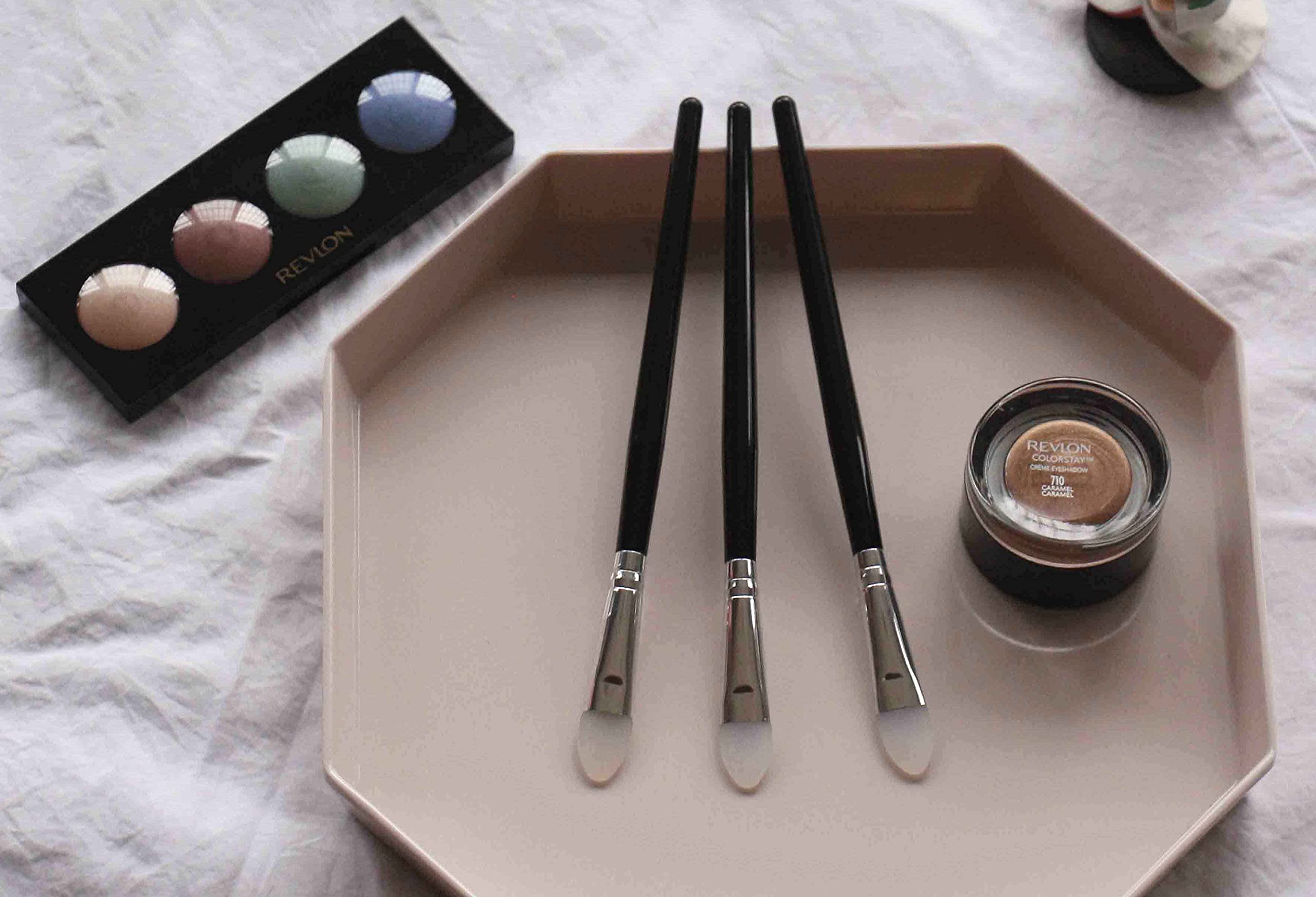 Lormay 3 Pcs Silicone Eyeshadow And Lip Mask Makeup Brushes. Professional Tools For Applying Cream Or Liquid Eye Shadows And Lip