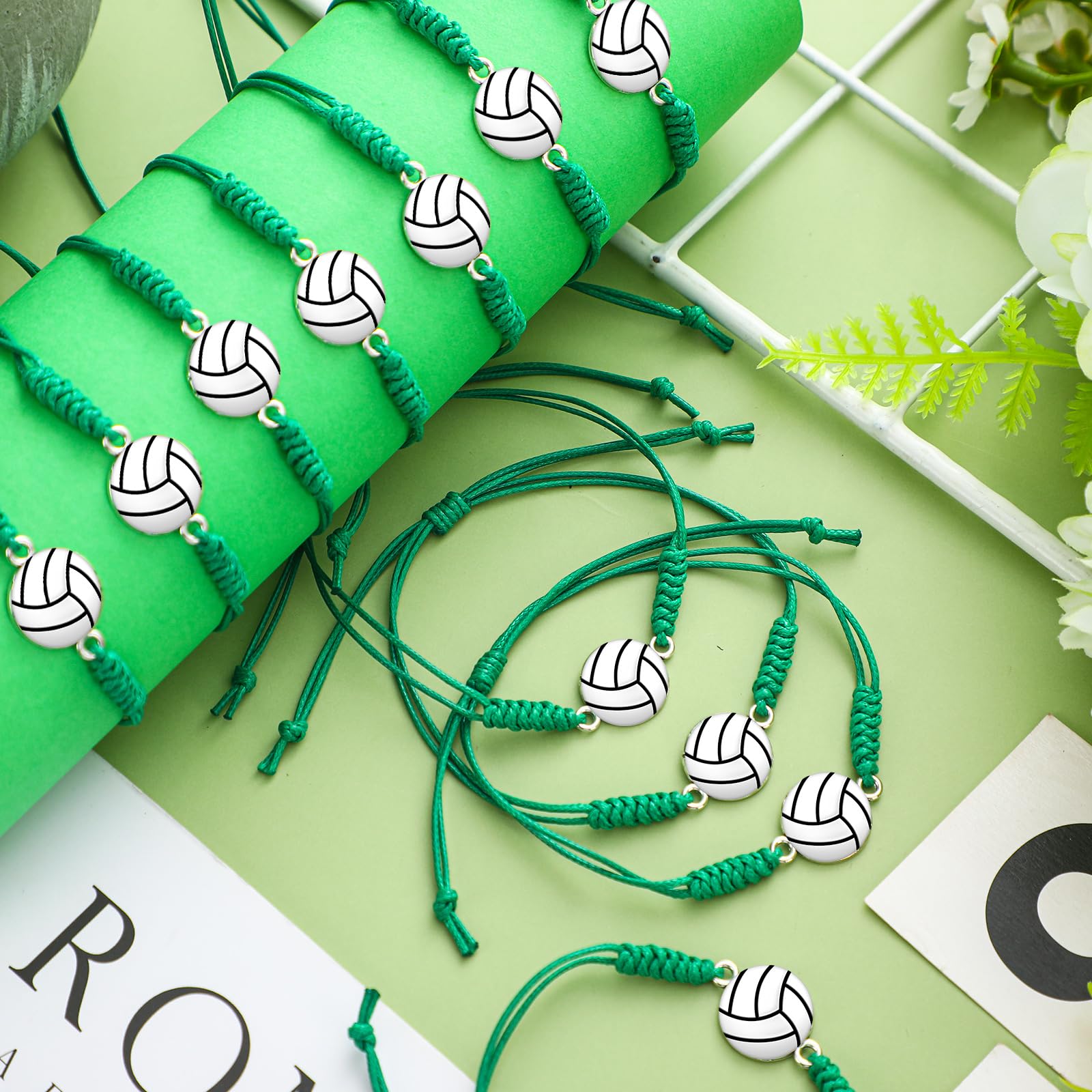 Jadive 20 Pieces Volleyball Charm Bracelets Bulk Volleyball Team Gifts Adjustable Christmas Sport Jewelry for Women Men Coach De