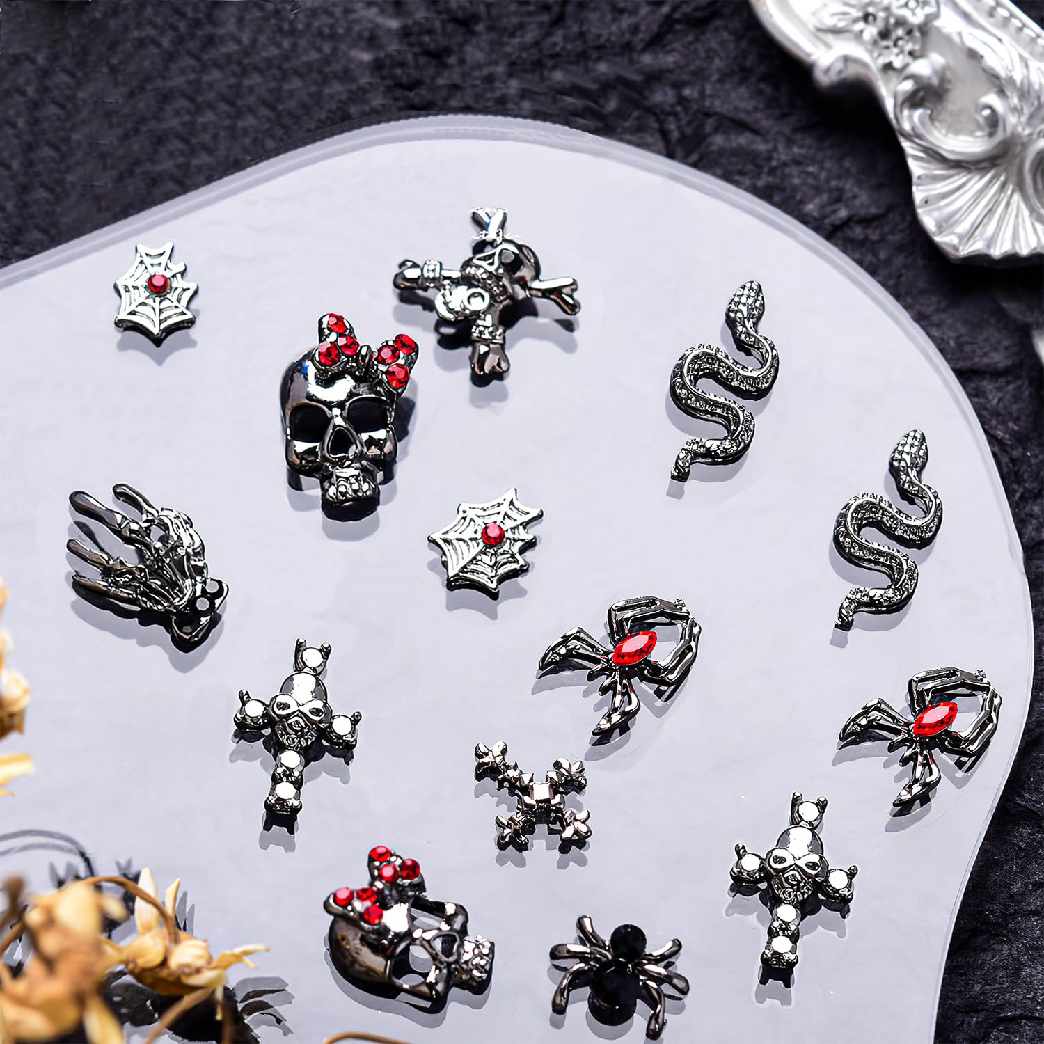 Changar 40 Pcs 3D Halloween Nail Art Charms Vintage Punk Alloy Nail Charms Skull Ghost Bat Spider With Rhinestones Alloy Nail Ar