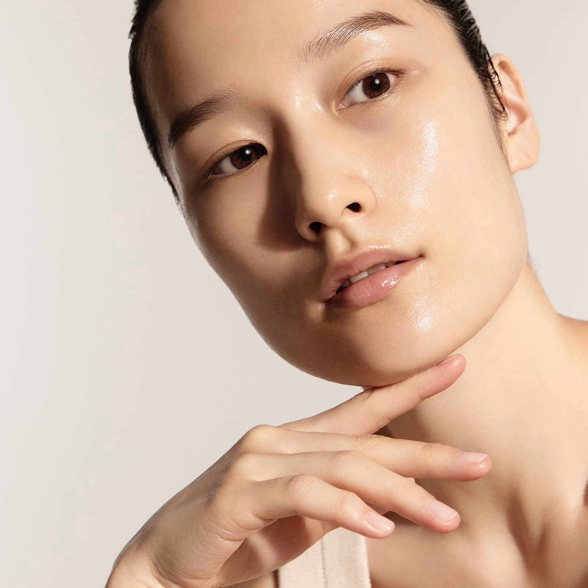 Sulwhasoo Concentrated Ginseng Renewing Cream - Korean Anti-Aging Skincare, Improves The Look Of Wrinkles And Firmness, Ginseng,