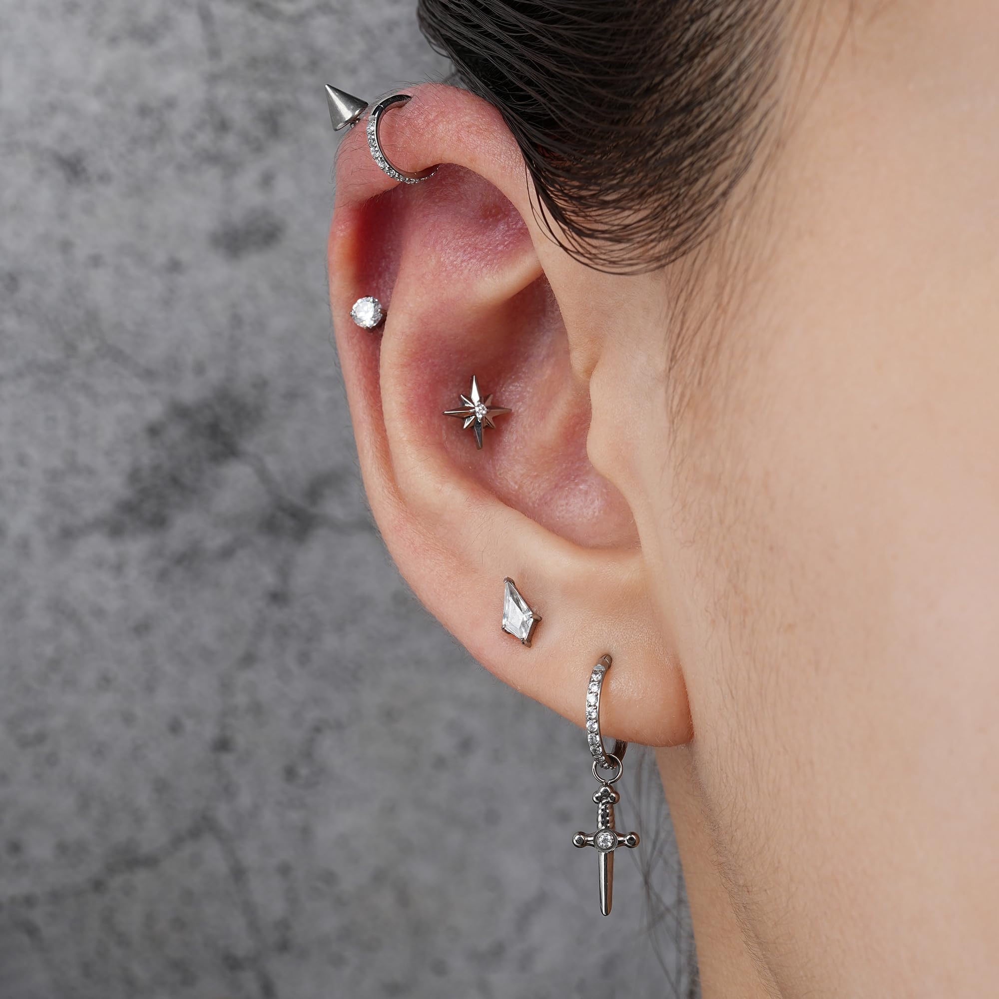 FINE4U Gold Flat Back Earrings Stud Titanium 16G 6mm 8mm - ASTM F136 Titanium North Star Cartilage Earring for Conch, Helix, Fla