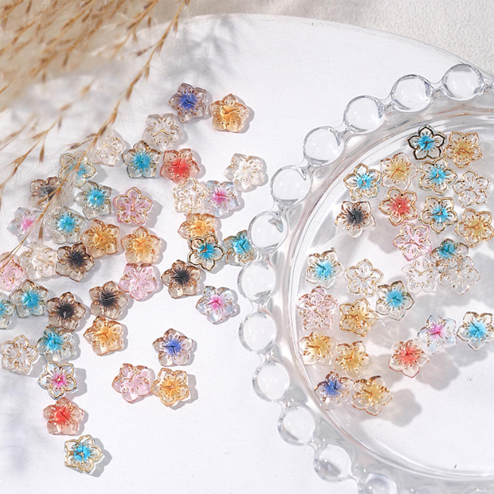 100Pcs Flower Nail Art Charms Gold Edge Resin Flower Nail Art Rhinestones Cute Summer Floral Nail Rhinestone Diamonds Kawaii Col