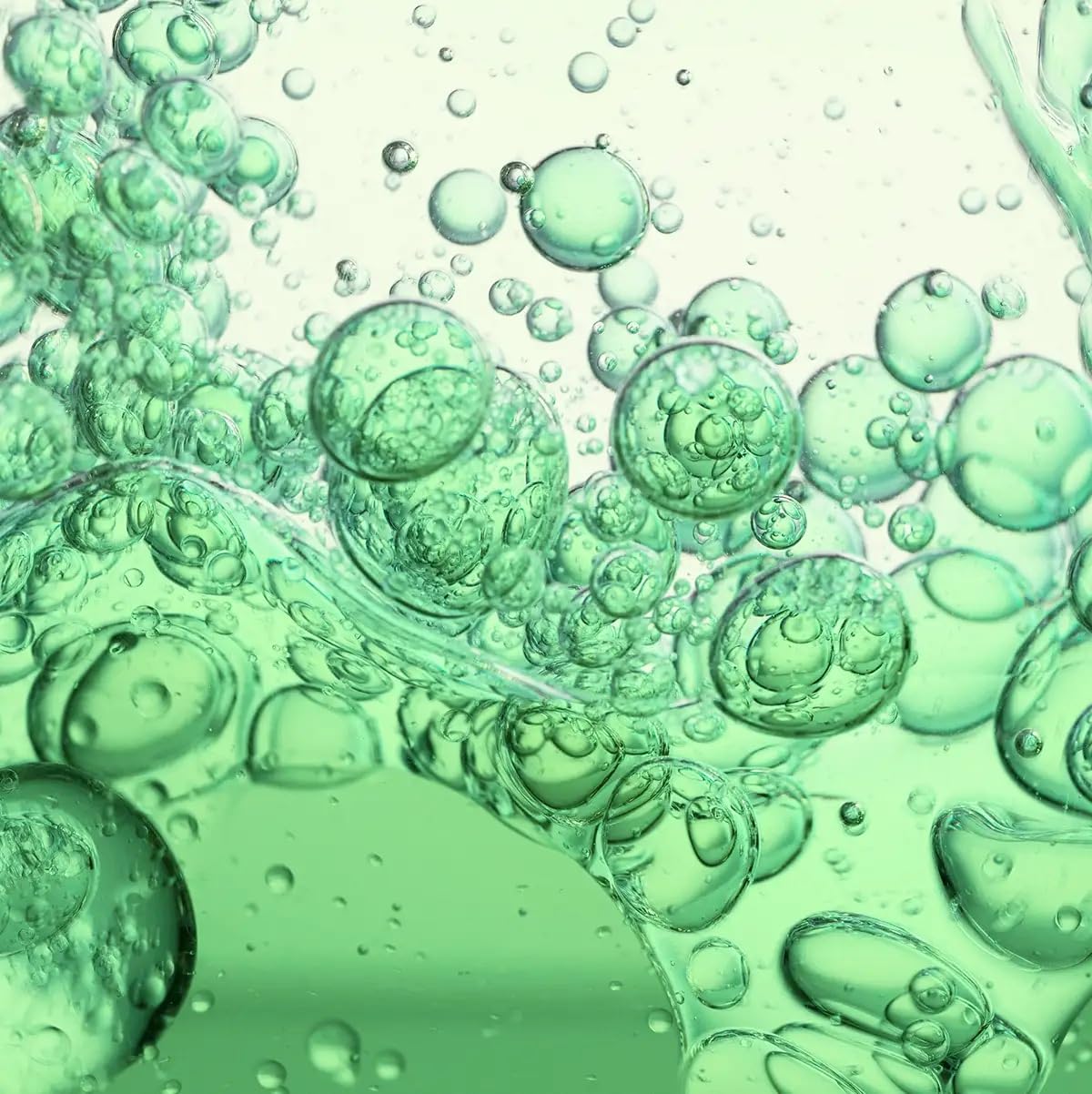 ANNEMARIE BRLIND - 2 Phase Aloe Vera Shake - Hyaluronic Acid + Aloe Vera + Black Currant Seed Oil For Soothed Skin - Soothing, R