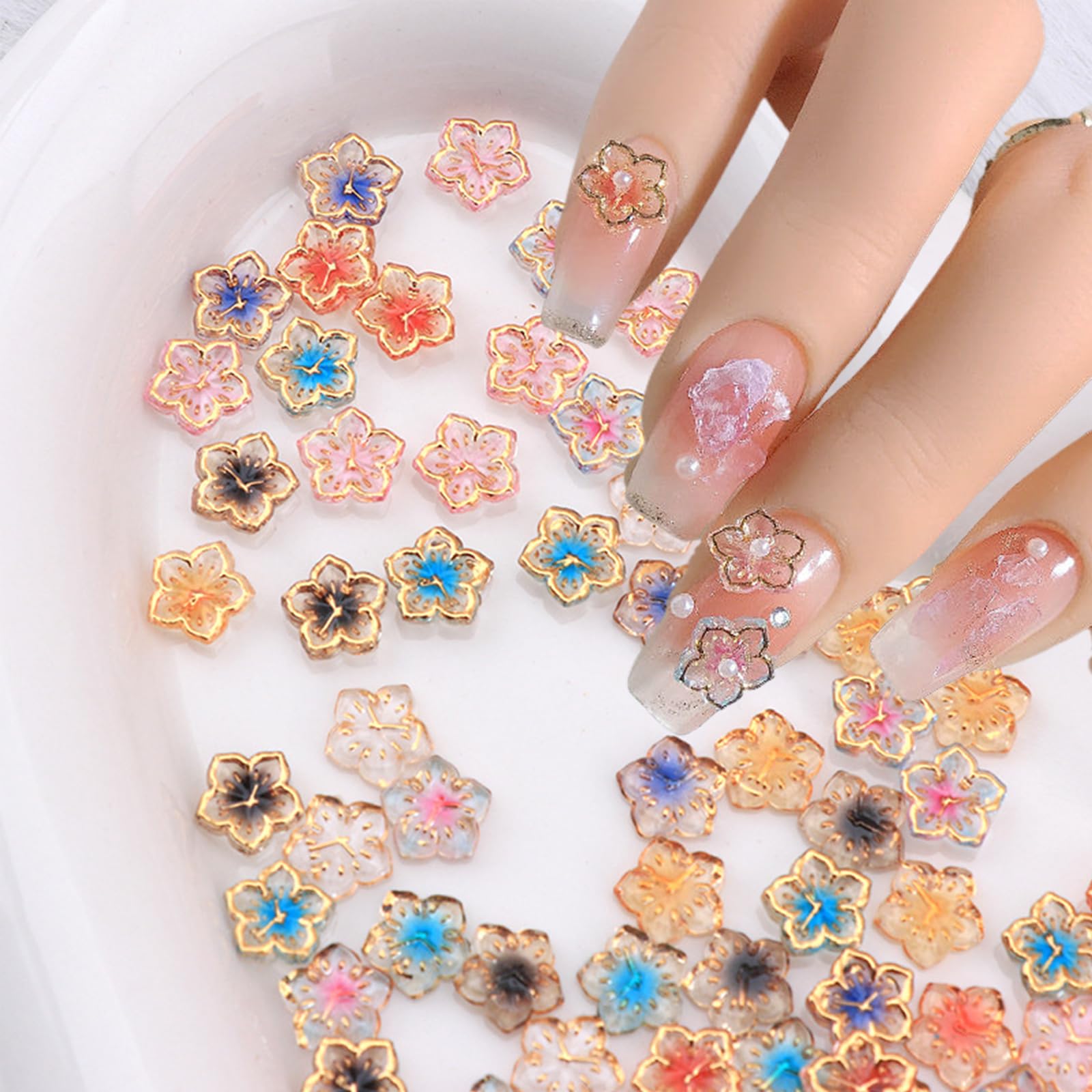 100Pcs Flower Nail Art Charms Gold Edge Resin Flower Nail Art Rhinestones Cute Summer Floral Nail Rhinestone Diamonds Kawaii Col