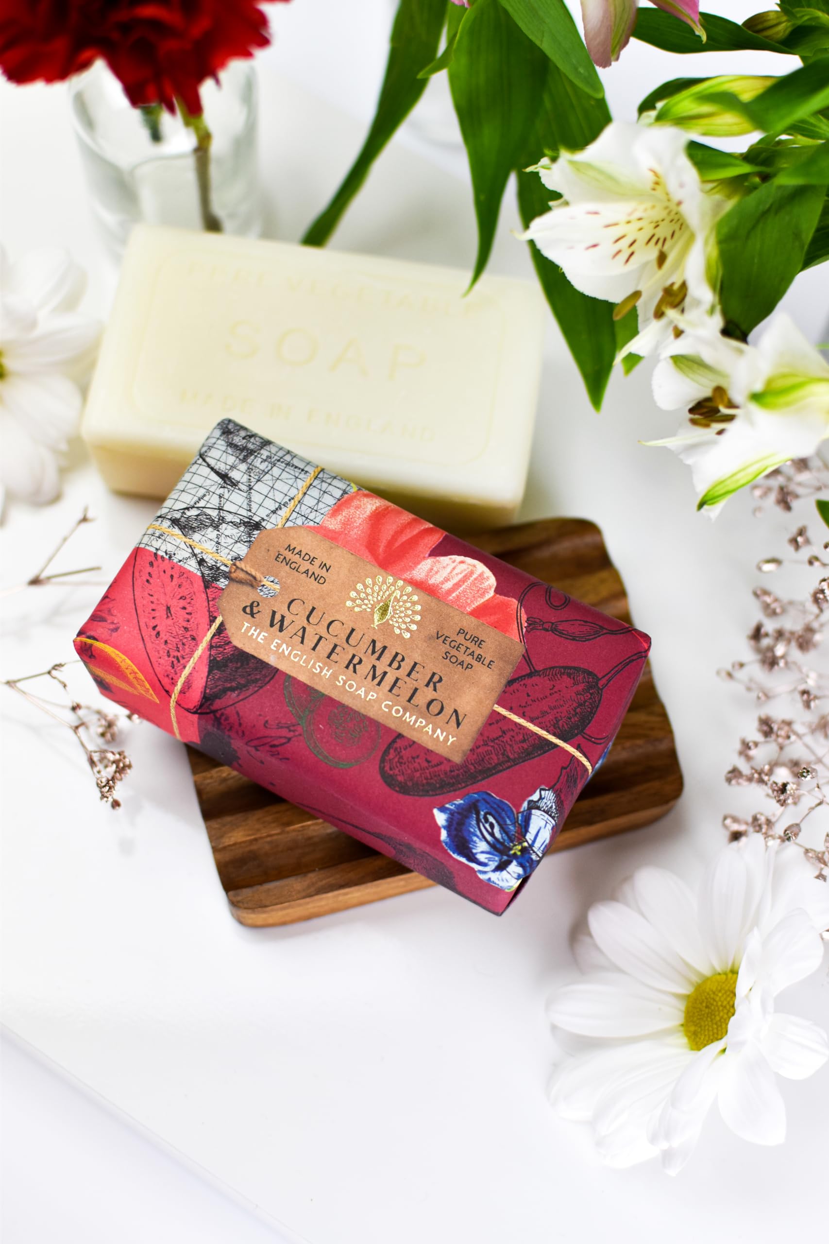 The English Soap Company Anniversary Wrapped Soap Bar, Luxury Cucumber Shea Butter Soap Bar, Moisturising Soap Bar For Face And
