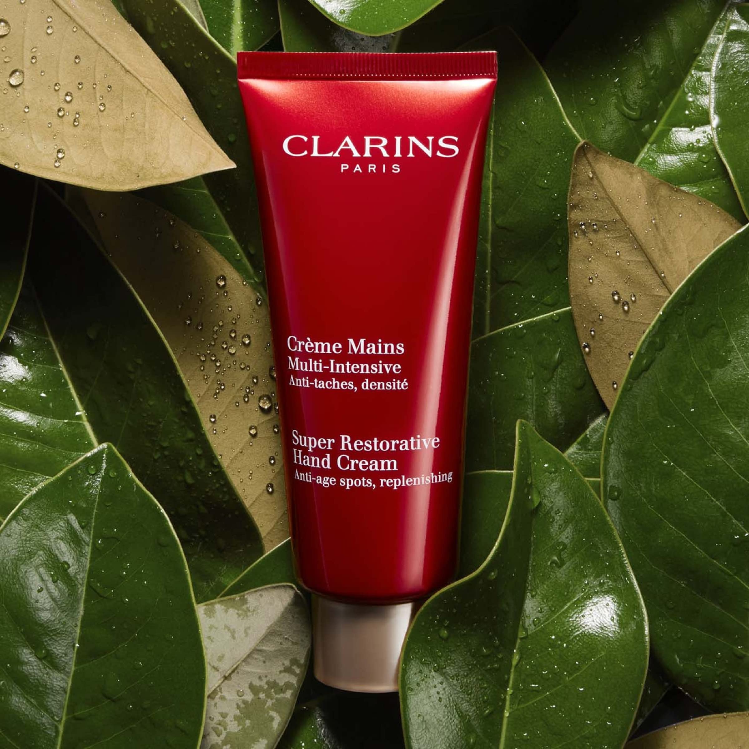 Clarins Super Restorative Hand Cream | Anti-Aging | Targets Dark Spots and Wrinkles | Promotes Youthful-Looking Hands Immediatel