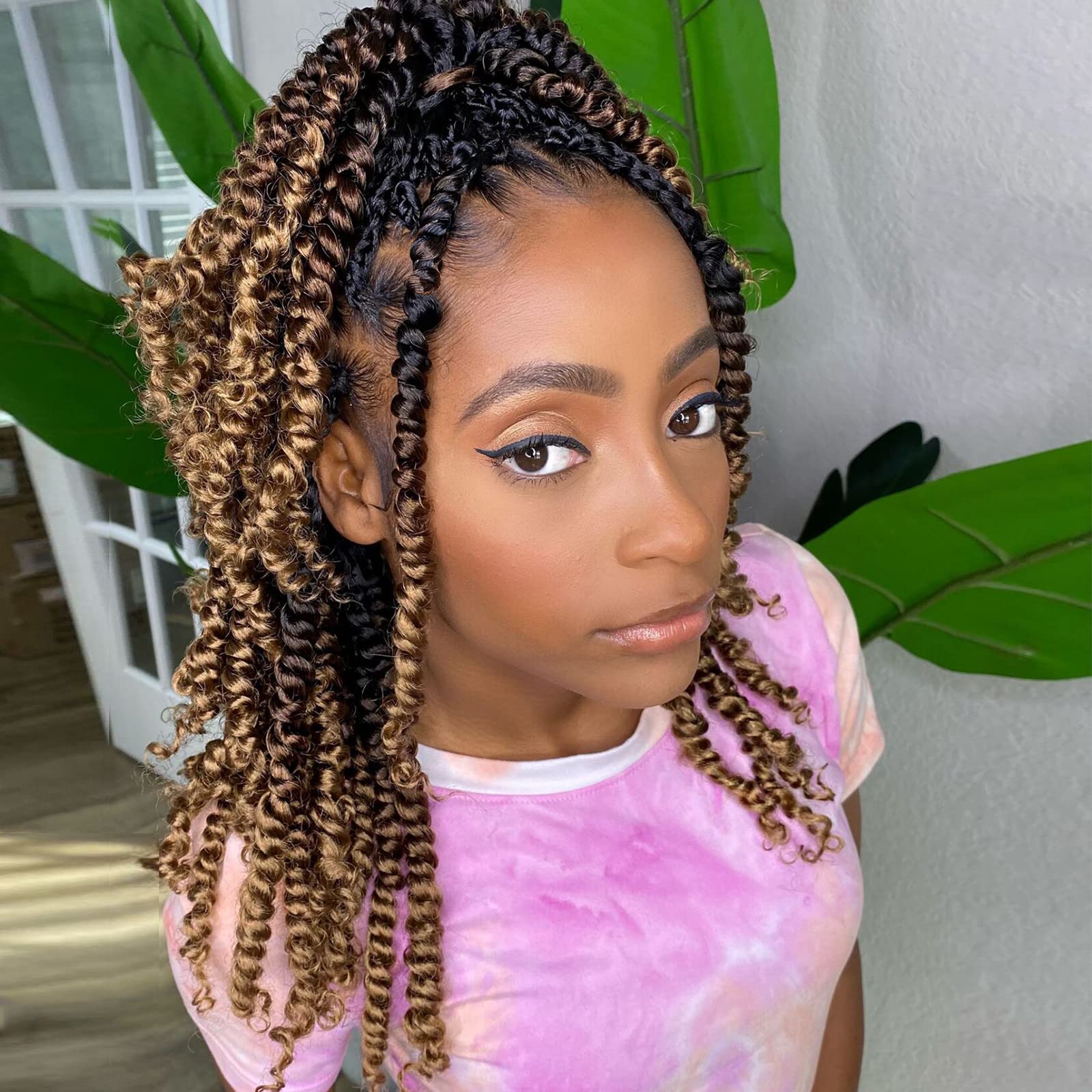Passion Twist Hair 10 Inch 8 Packs Pre-Twisted Passion Twist Crochet Hair For Women Pre-Looped Water Wave Crochet Braids Bohemia