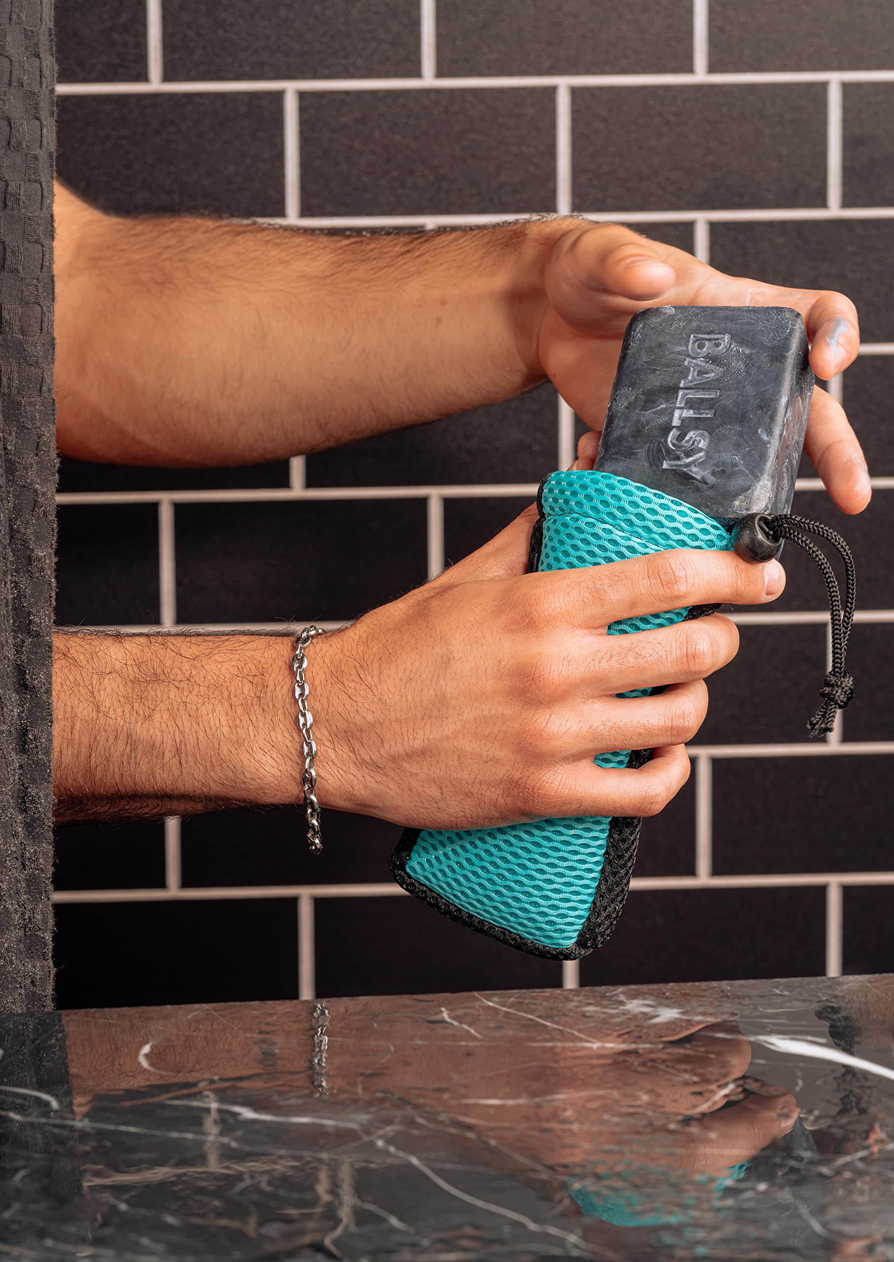 Ballsy Sud Sack Soap Pouch, Exfoliating Sponge For Baths And Showers