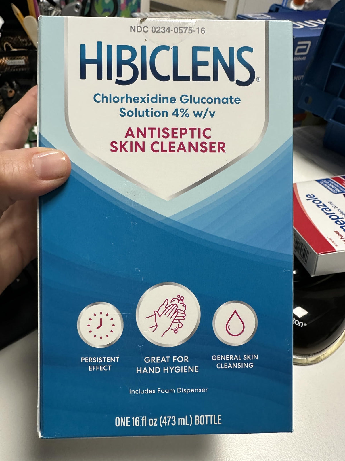 Hibiclens Antimicrobial Skin Liquid Soap With Foaming Pump, 16 Fluid Ounce (Pack Of 2)