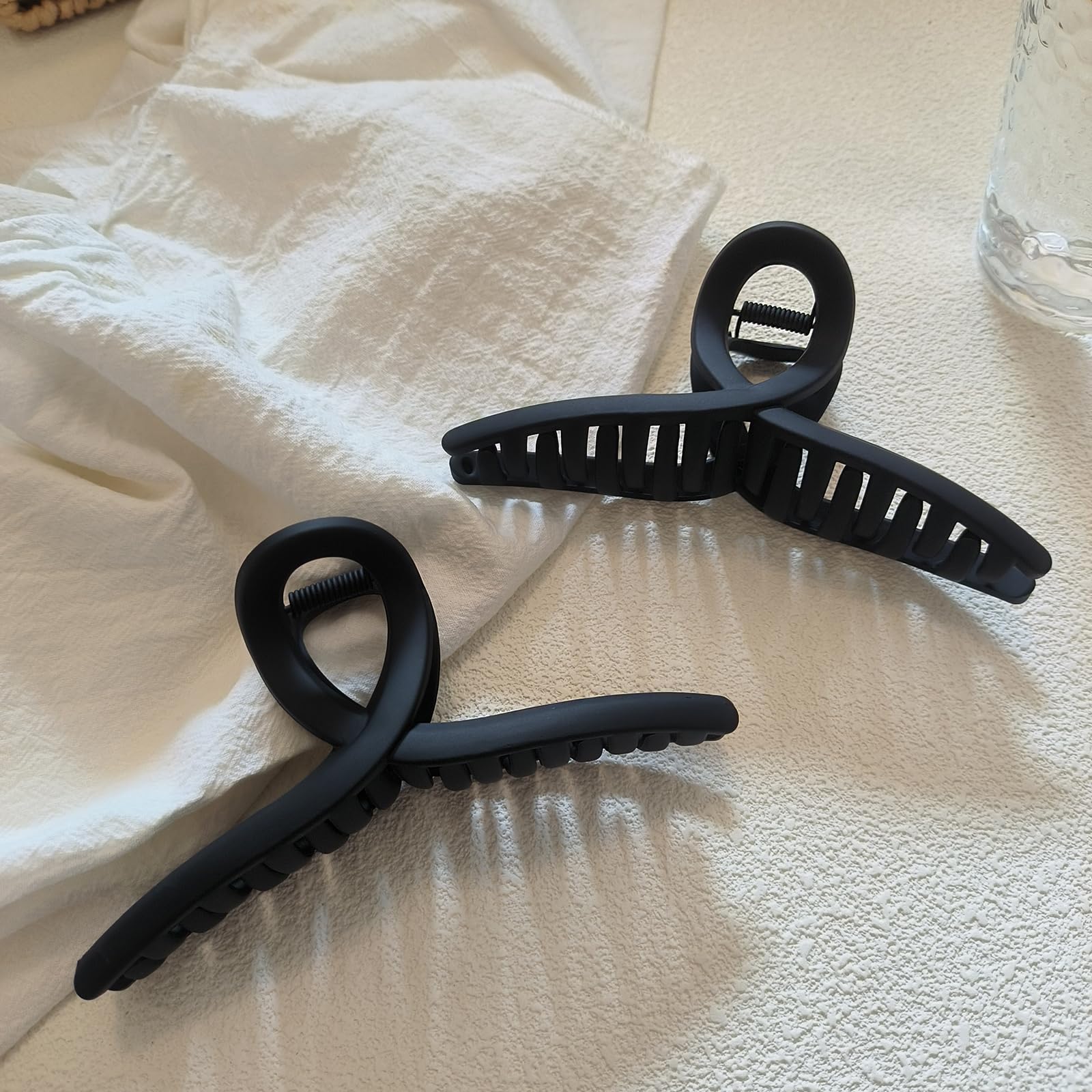 Nalodu 5 Inch Hair Claw Clips Extra Large No Slip Big Matte Jaw Butterfly Clip For Long Curly Thick Hair Women, 4 Pack Black