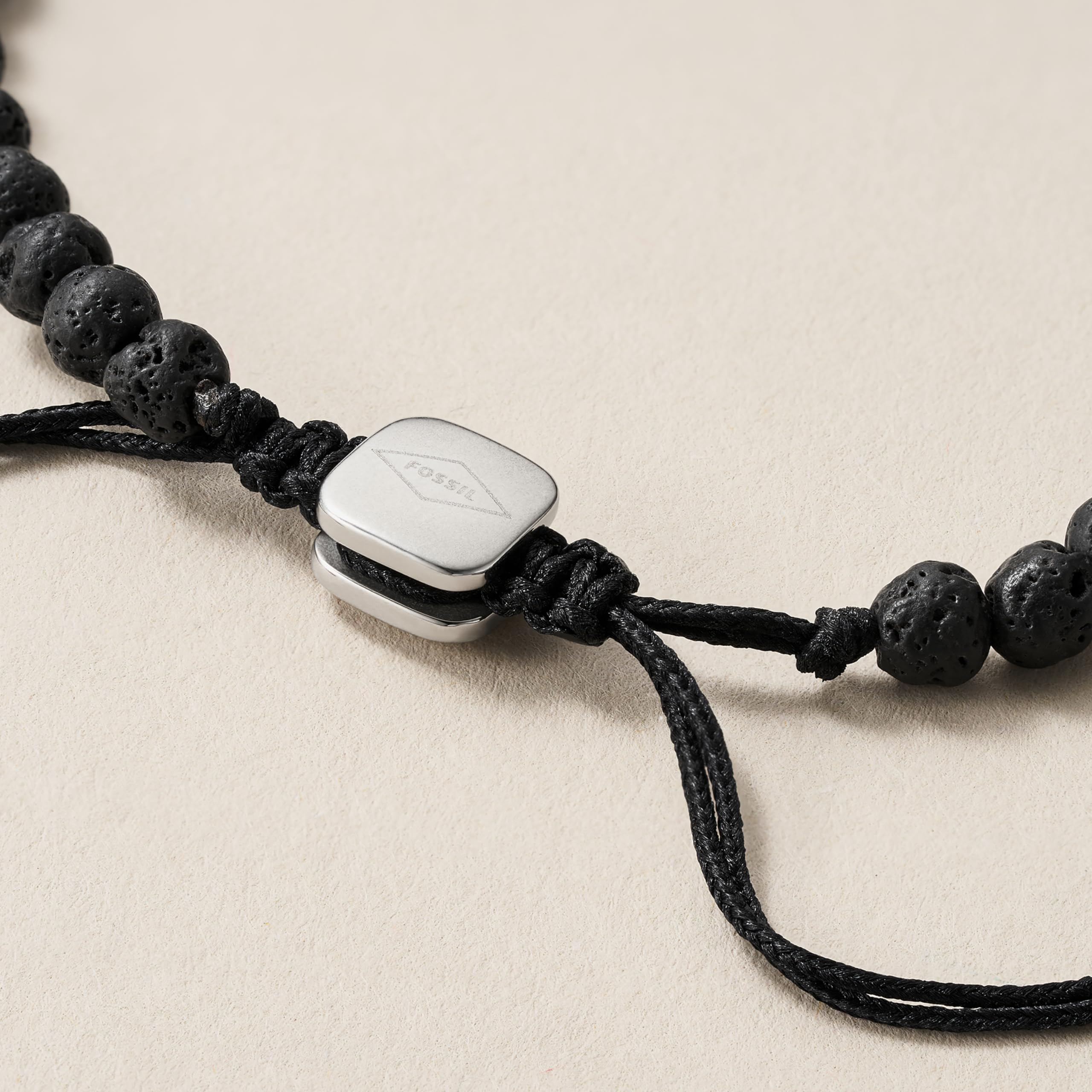 Fossil Men's Beaded Bracelet, Color: Black (Model: JF02887040)