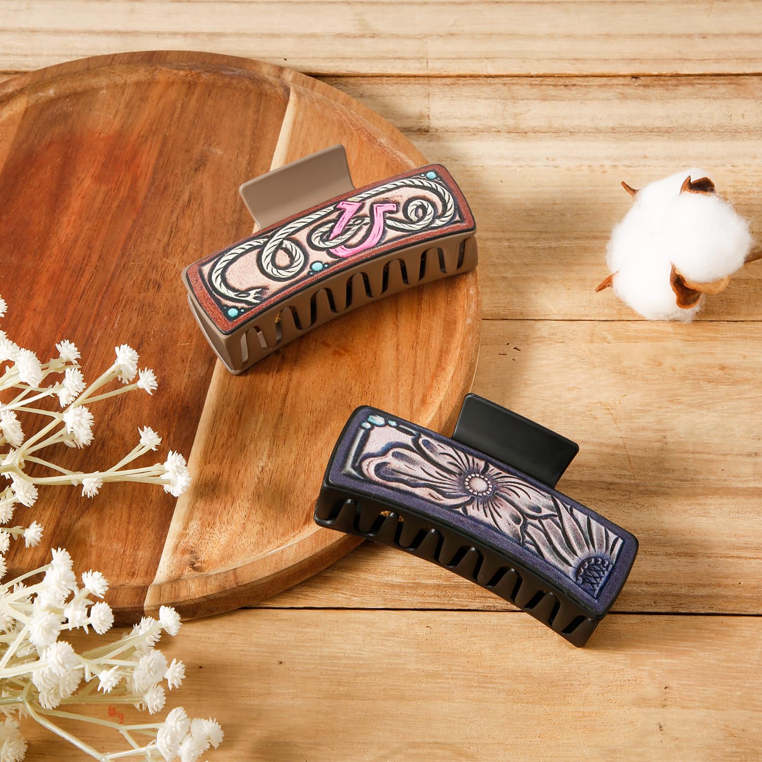 2pcs Western Leather Hair Claw Clips, Square Claw Clips with 2 Patterns Large Aesthetic Claw Hairpins Cowhide Hair Accessories f