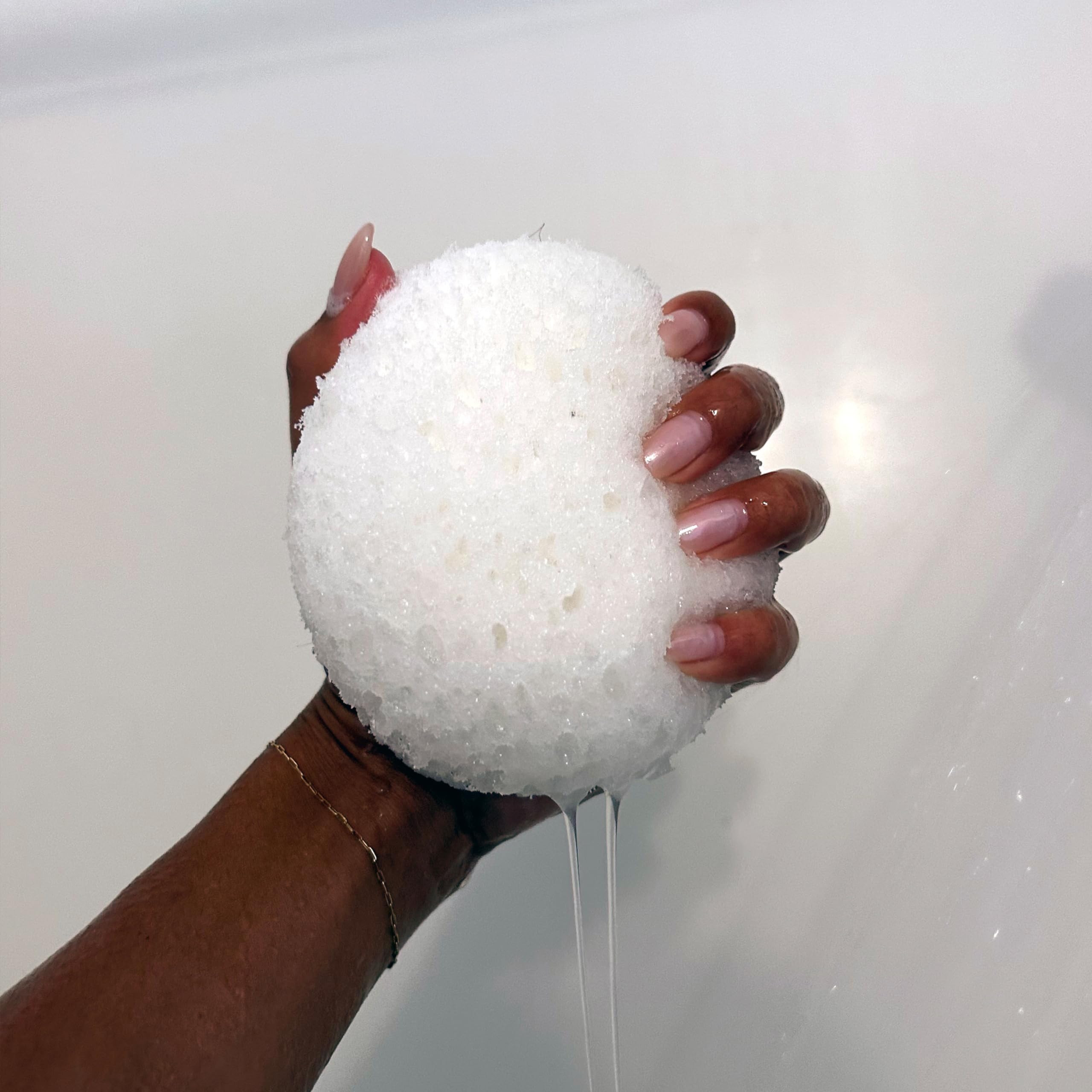 Kai Body Buffer, 2 Count, Innovative Bath Sponges That Gently Exfoliates Skin While Cleansing The Body With A Fresh + Clean Gard