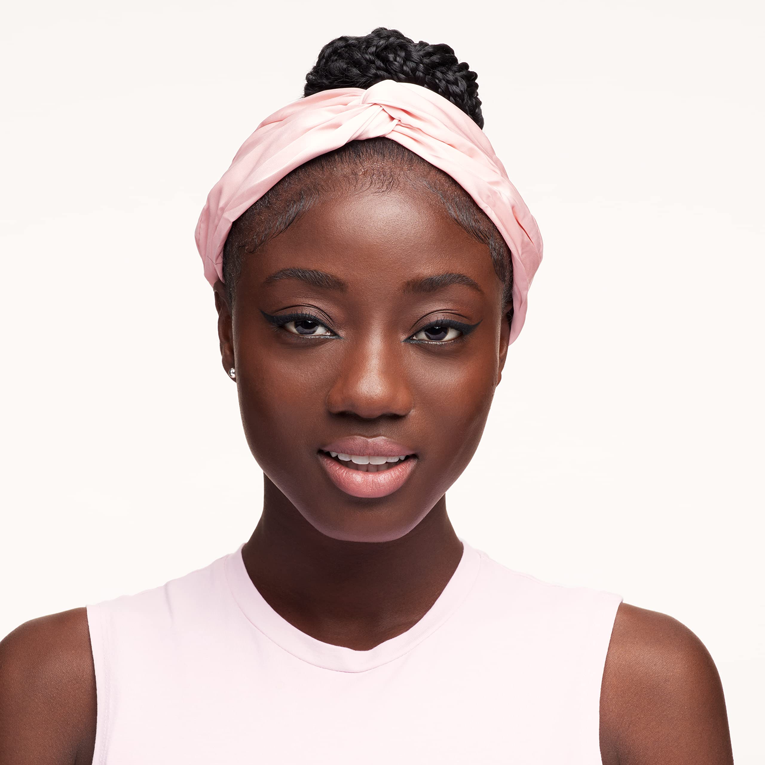 Essence  Stay & Play Gel Eyeliner  Super Soft Gel-Like Texture  Waterproof & Longlasting  Vegan & Cruelty Free (Black Raven)