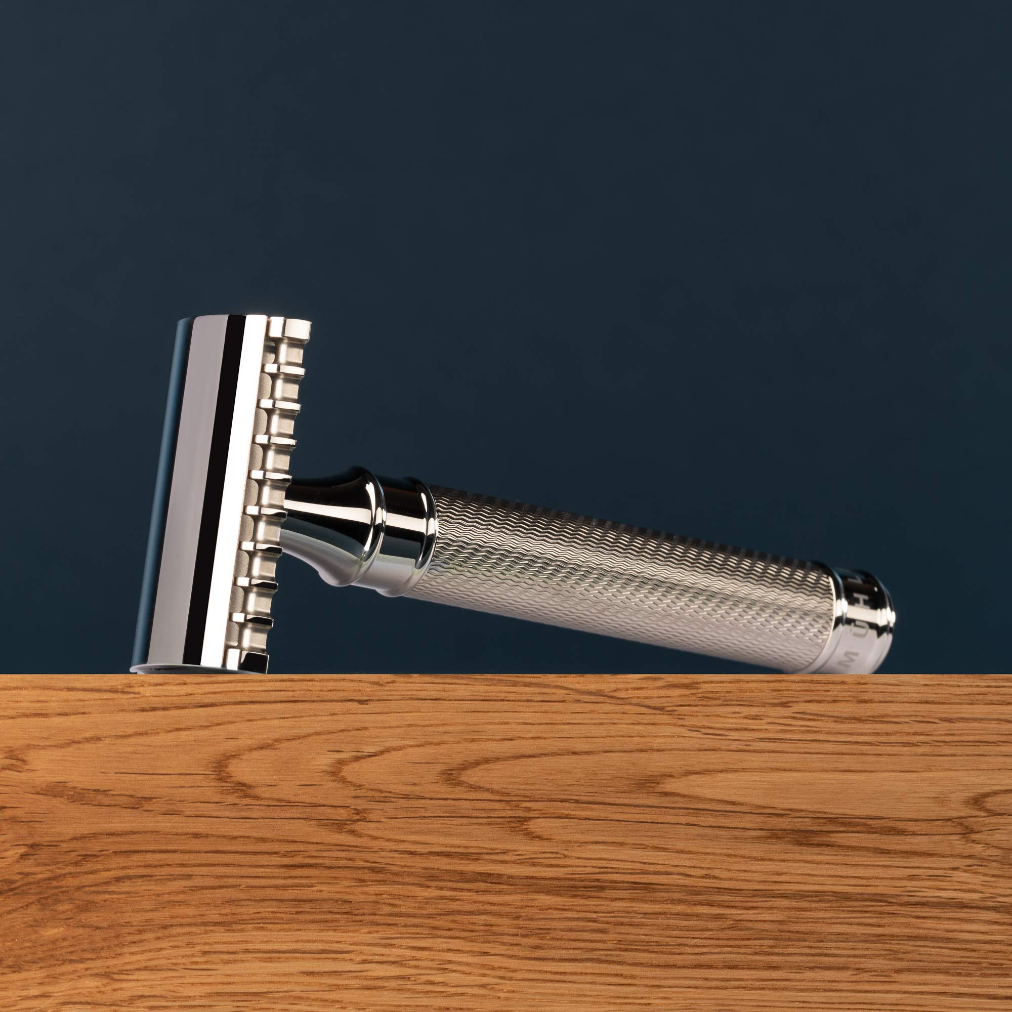 MHLE TRADITIONAL Grande Stainless Steel Safety Razor (Open Comb)