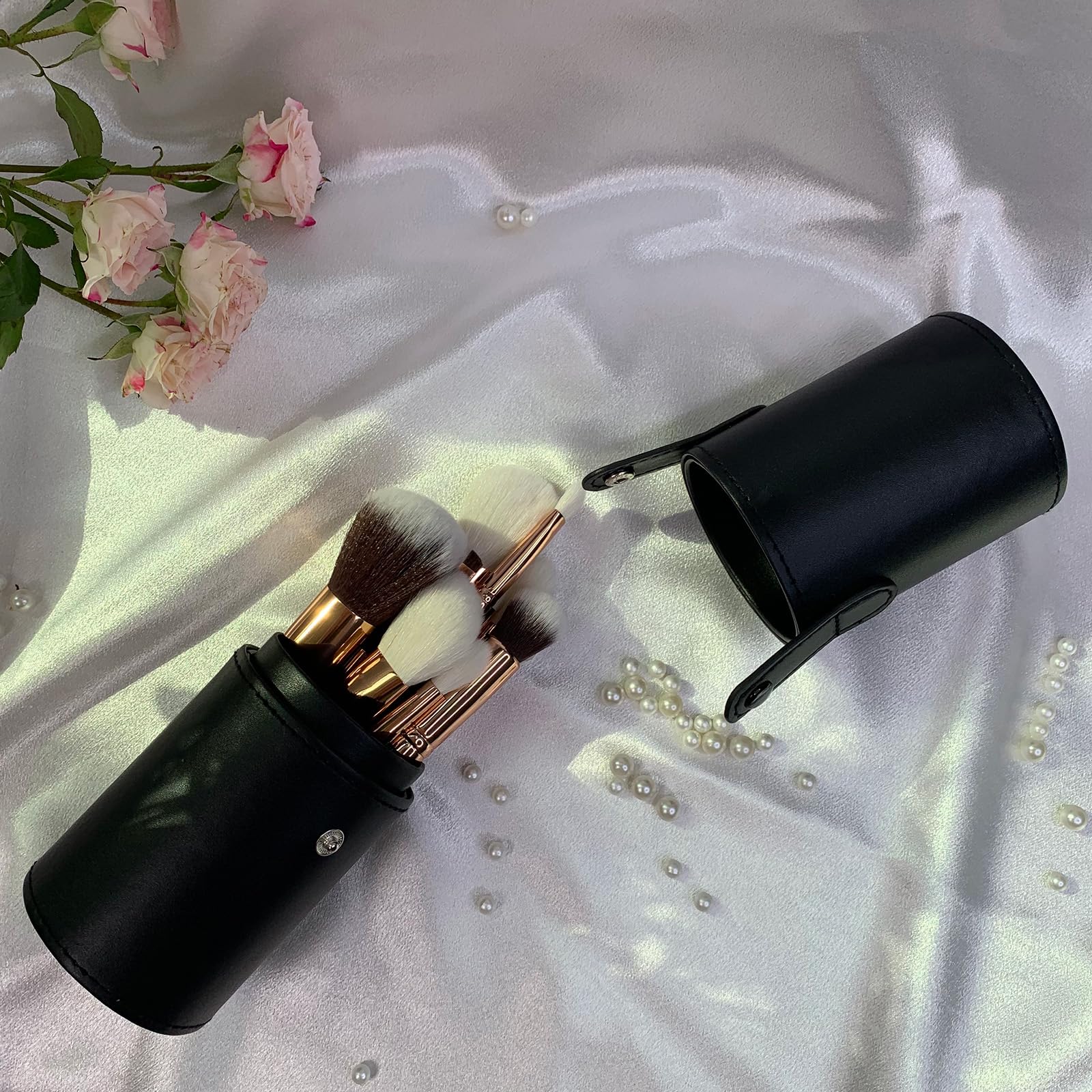Kanviensl Portable Makeup Brush Case Black, Dustproof Leather Cylindrical Cosmetic Makeup Brush Cup Organizer/Display with Snap,