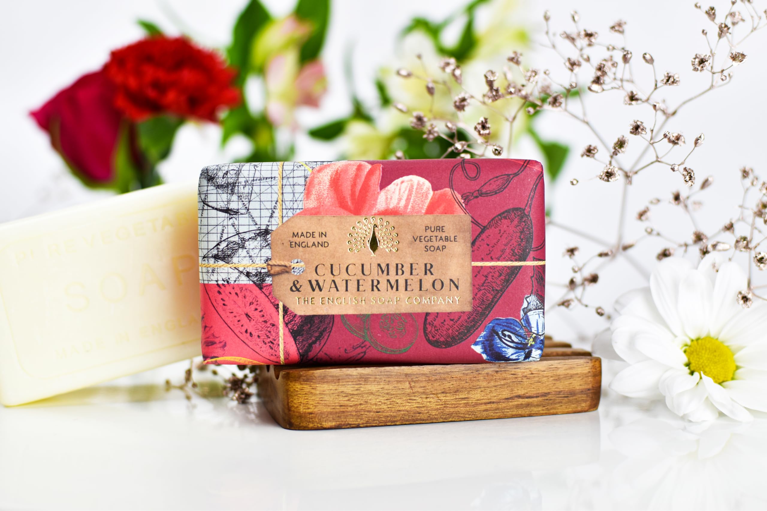 The English Soap Company Anniversary Wrapped Soap Bar, Luxury Cucumber Shea Butter Soap Bar, Moisturising Soap Bar For Face And