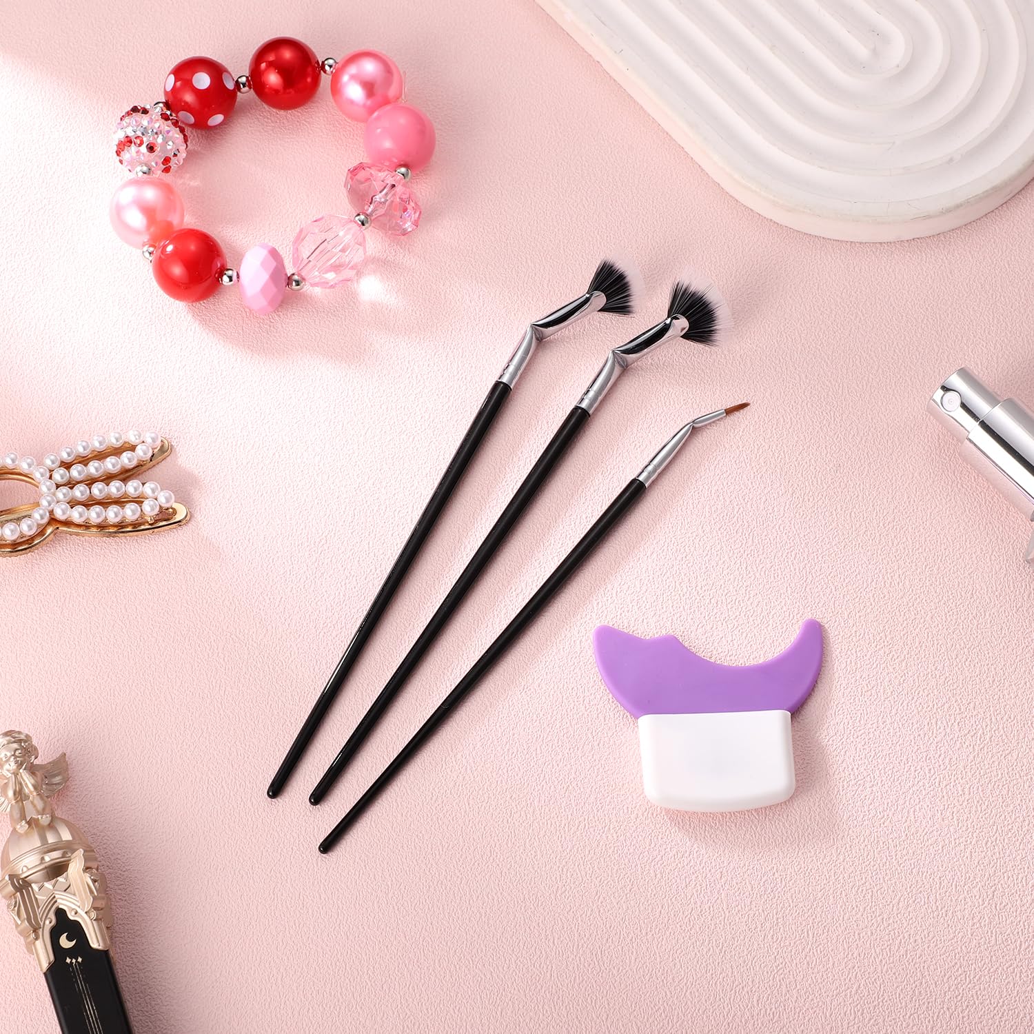 4pcs Eyelash Brush Kit, Mascara Fan Brushes with Eyelash Application Aid Folding Angle Scalloped Lash Brush Eyelash Comb Separat