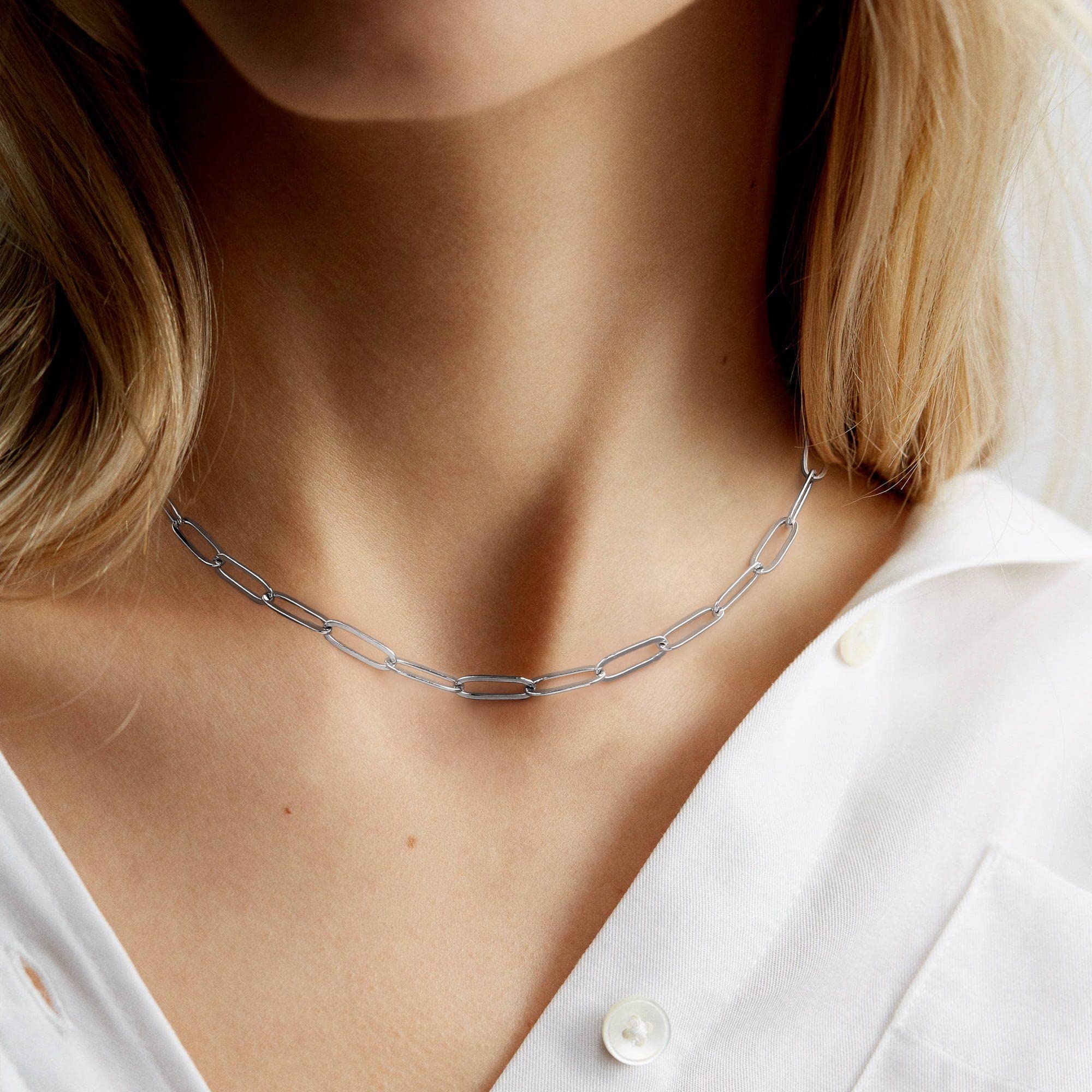M MOOHAM Silver Layered Initial Necklaces for Women - Necklaces for Women Cute Letter Initial R Necklace Choker Necklace Silver