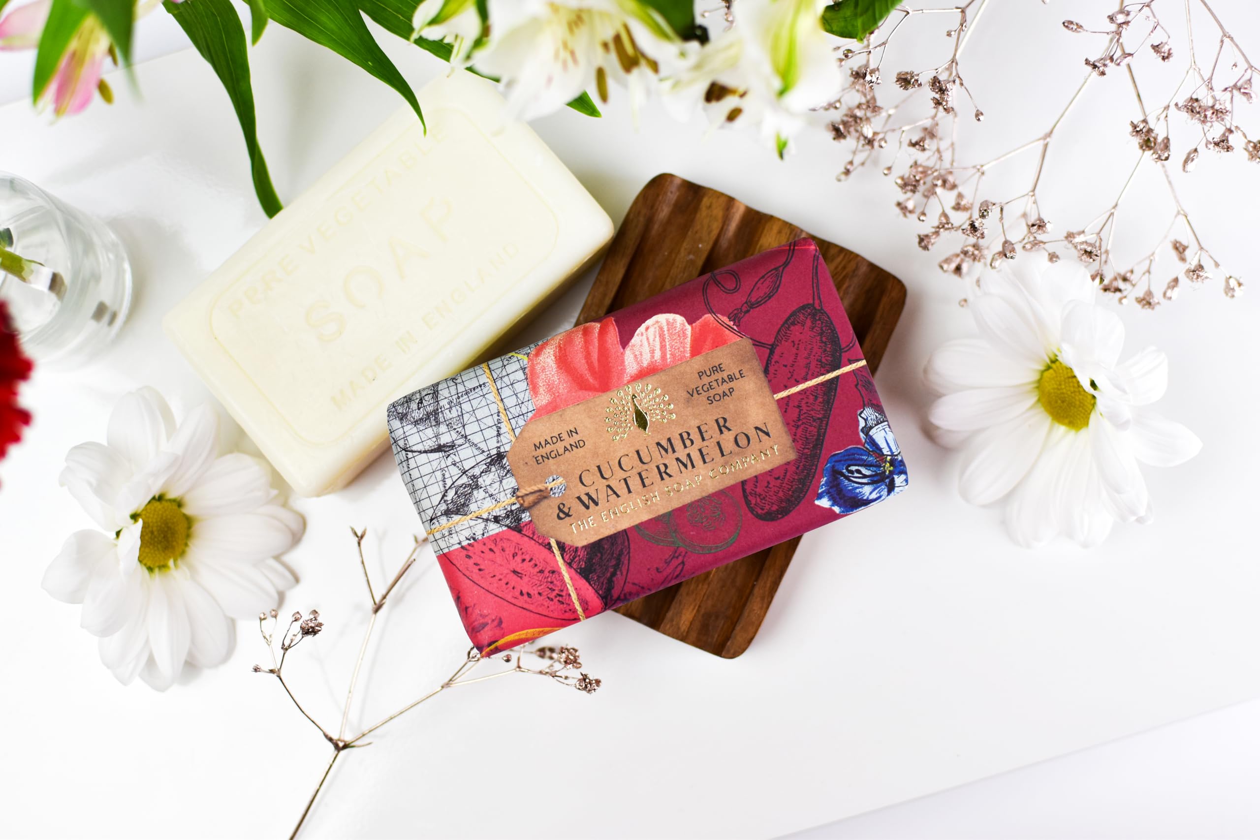The English Soap Company Anniversary Wrapped Soap Bar, Luxury Cucumber Shea Butter Soap Bar, Moisturising Soap Bar For Face And