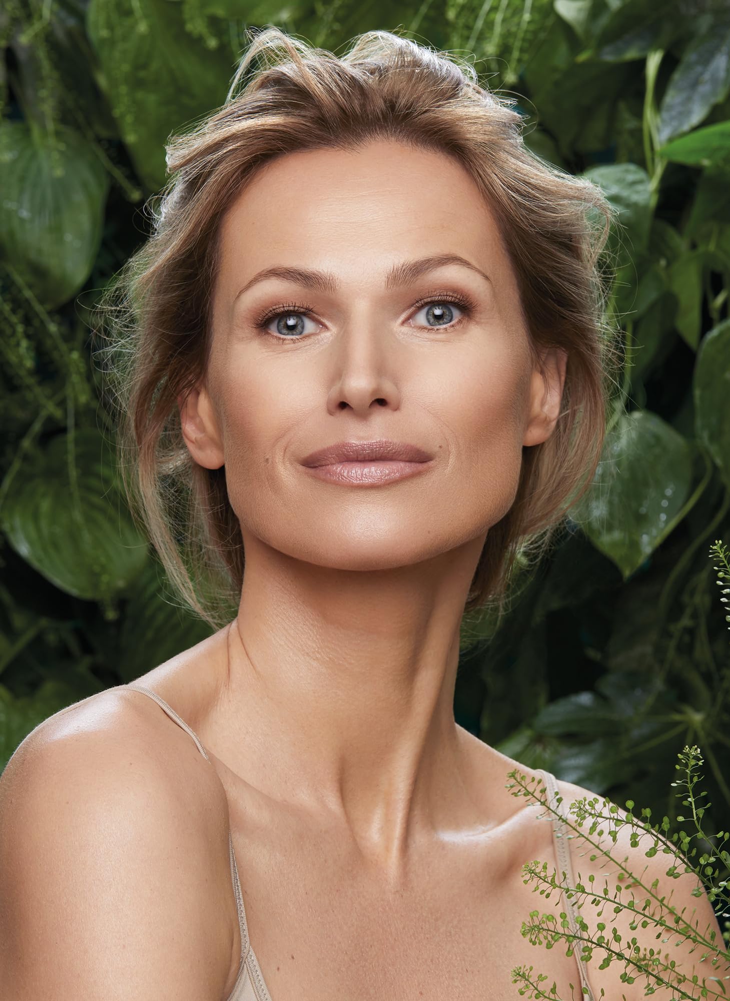 Idun Minerals - 2-In-1 Pressed Powder And Foundation - Multi-Functioning Powder With A Perfecting Matte Finish - Easily Blendabl