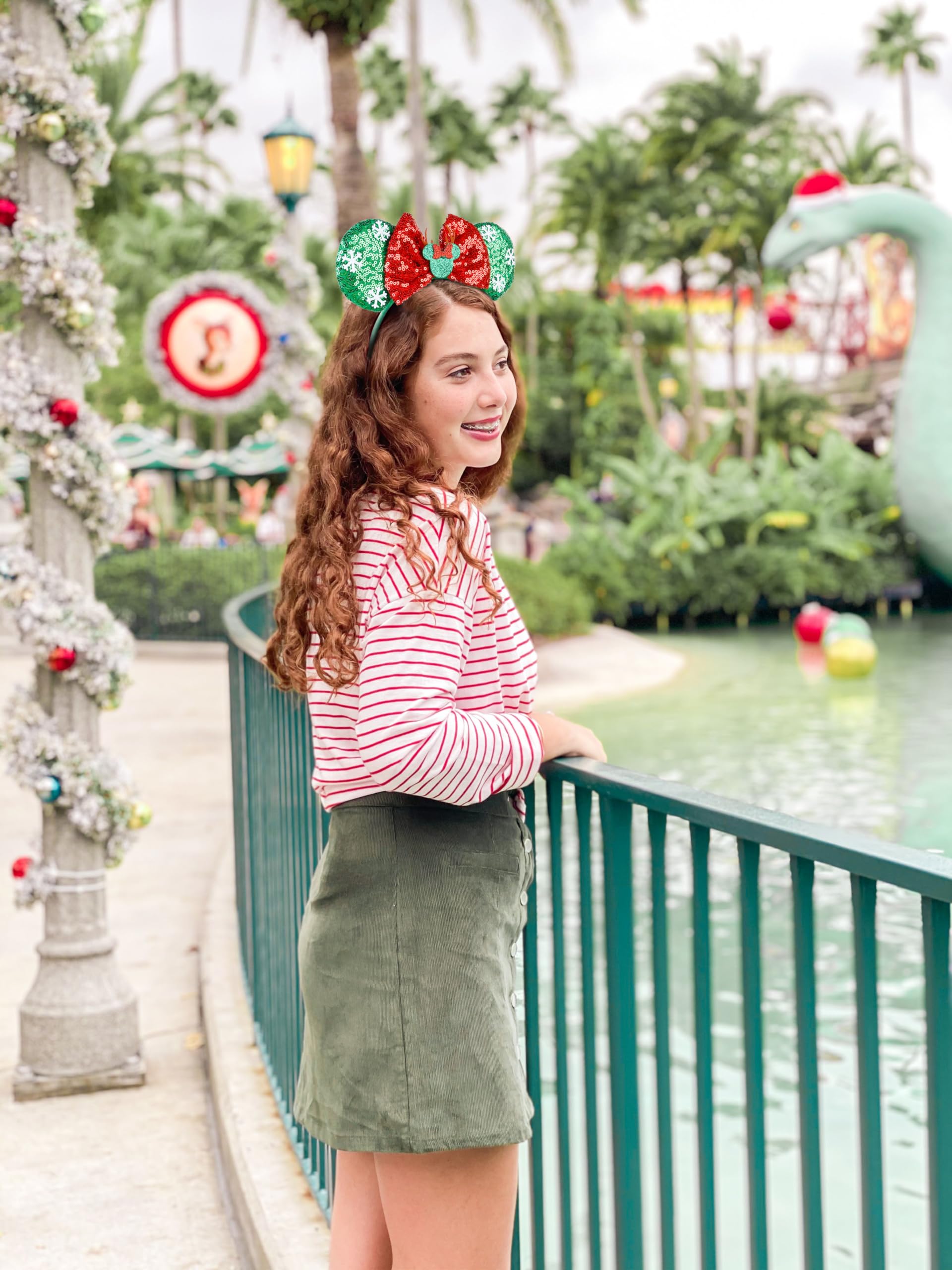 WOVOWOVO Christmas Mouse Ears Headbands for Women Girls, Bow Decoration Hairbands with Green Sequin and White Snowflake Headband